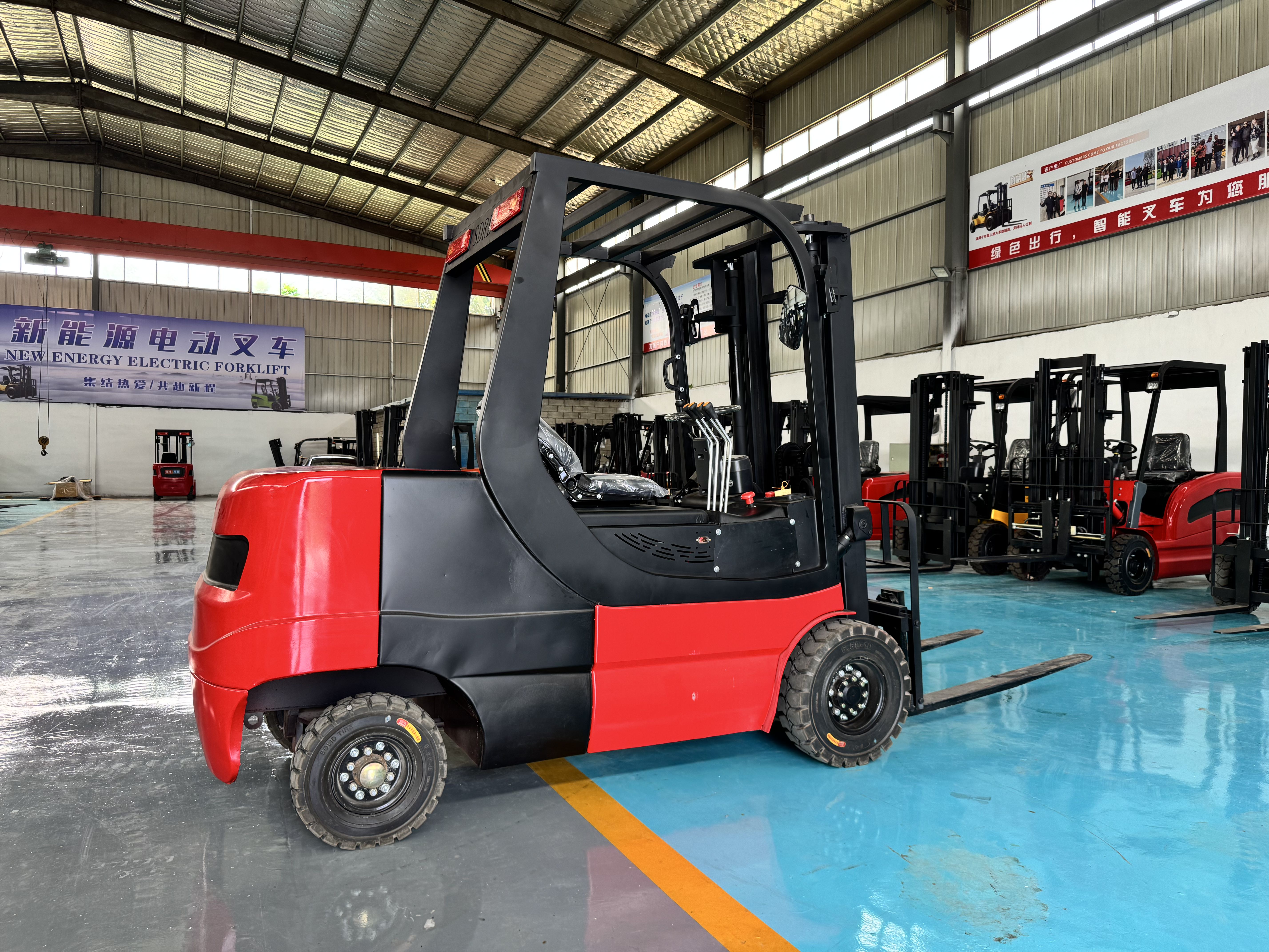 Leading Forklift Manufacturers | Kaiyite Machinery – Quality & Innovation
