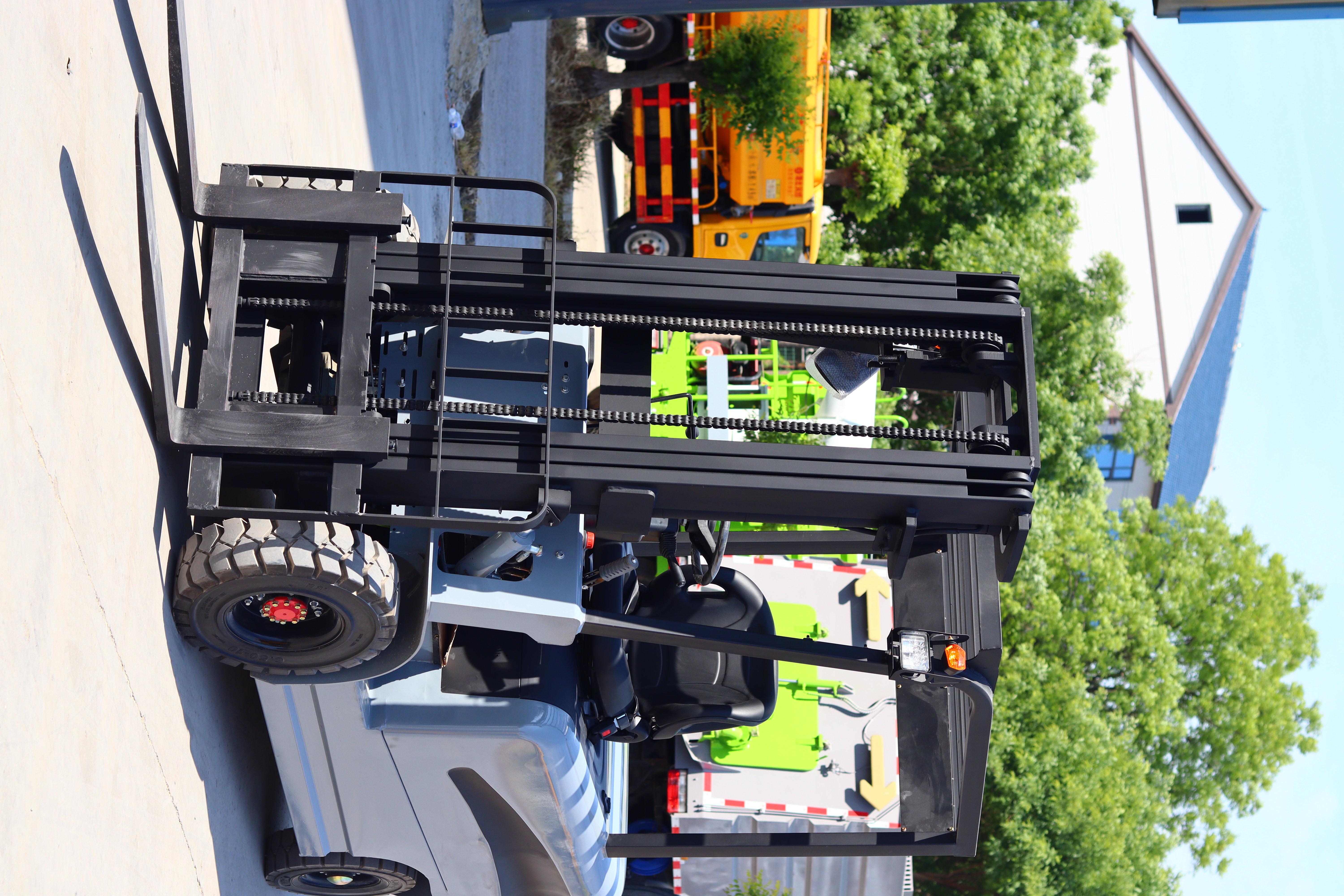Electric Sit Down Forklift | Reliable & Efficient Material Handling Solutions