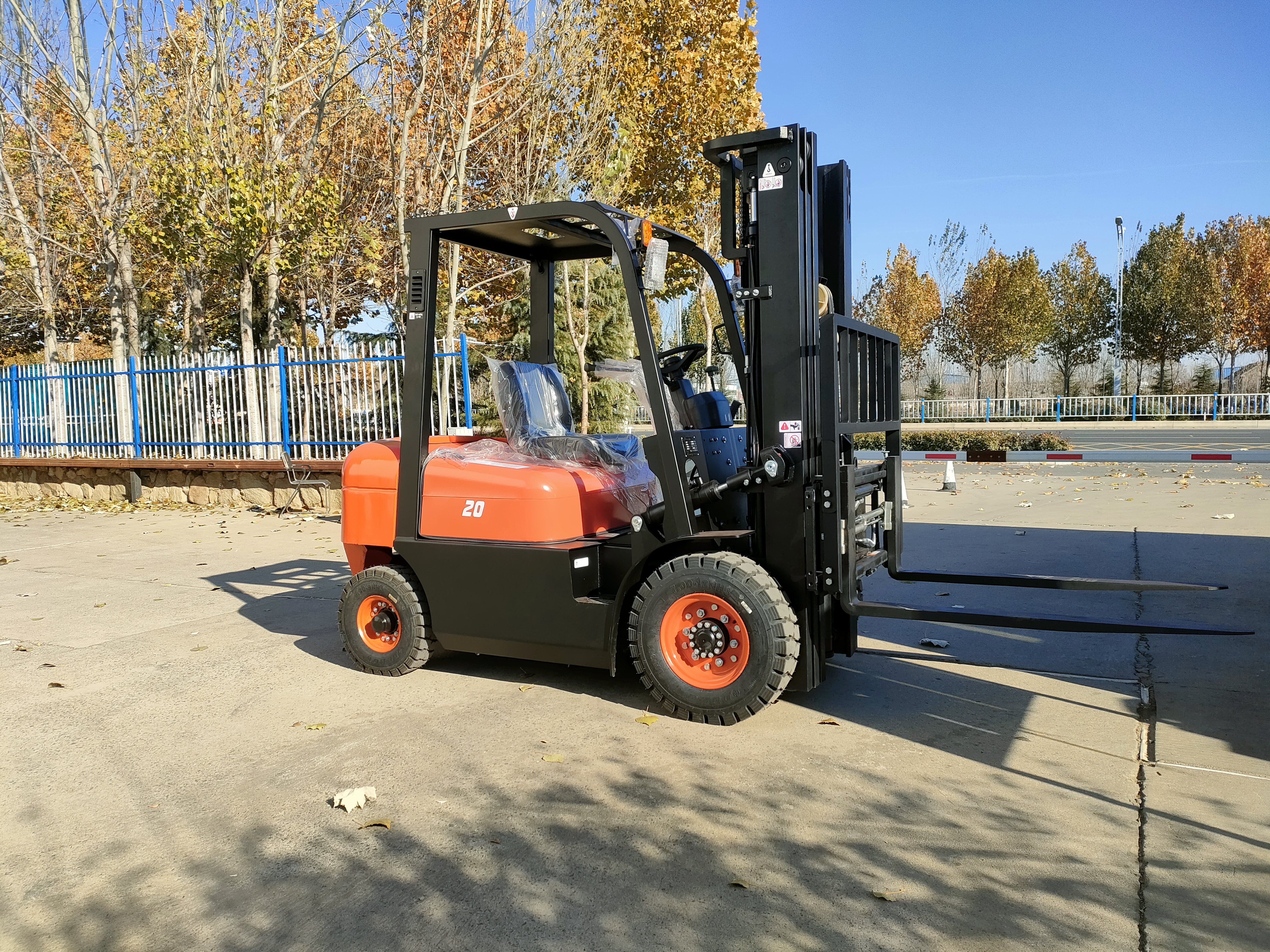 High-Quality Small Diesel Forklift for Efficient Material Handling