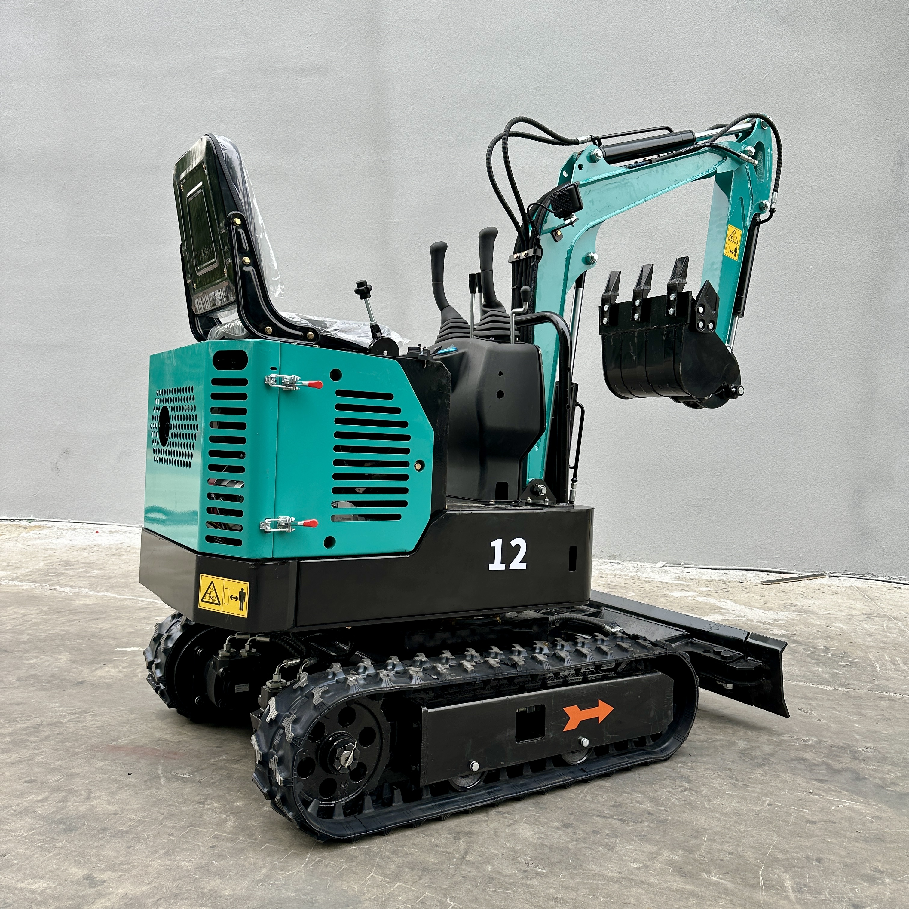 Compact and Powerful Small Excavator for Versatile Construction Projects