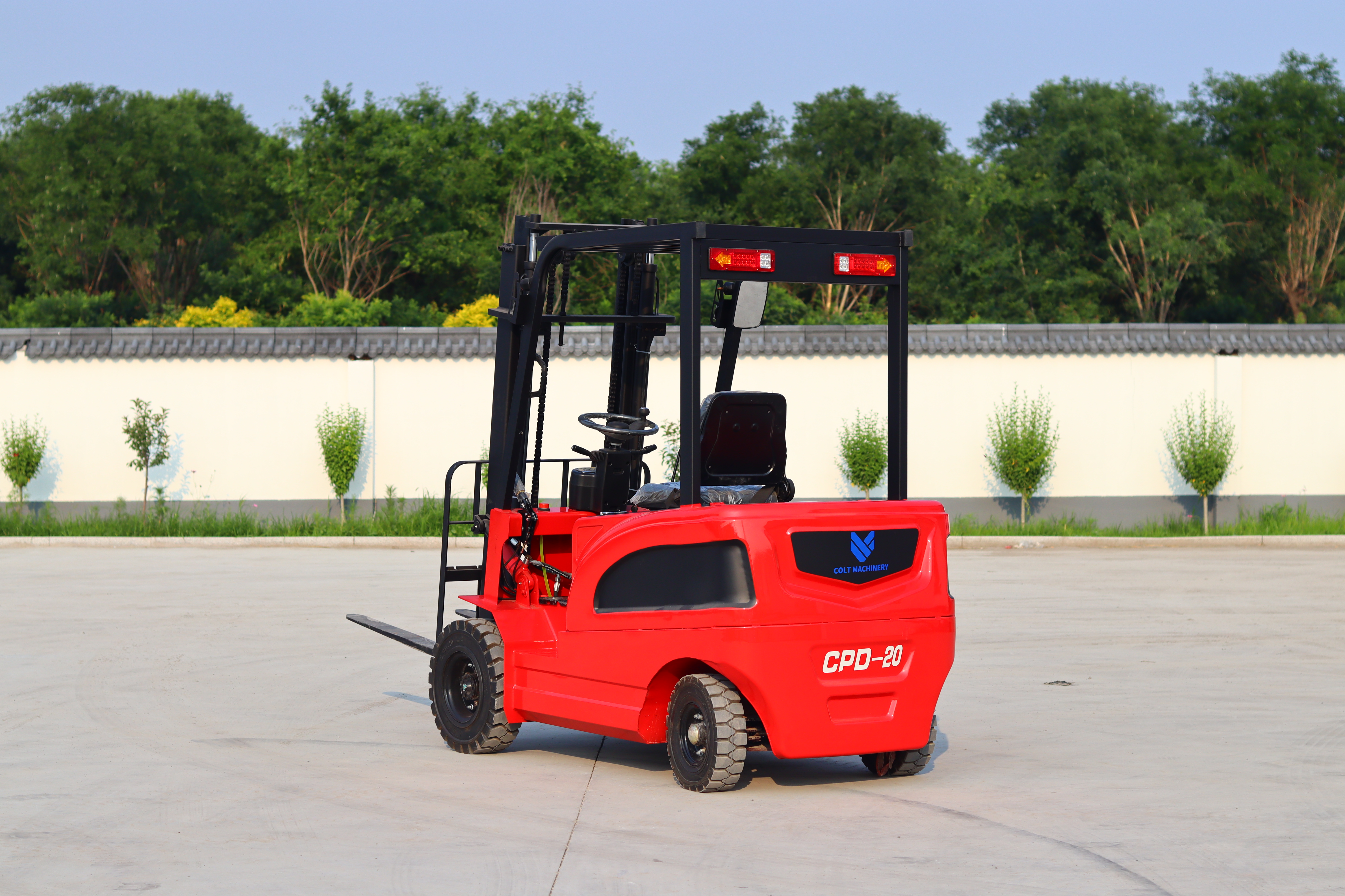 Precision Engineering and Customizable Solutions