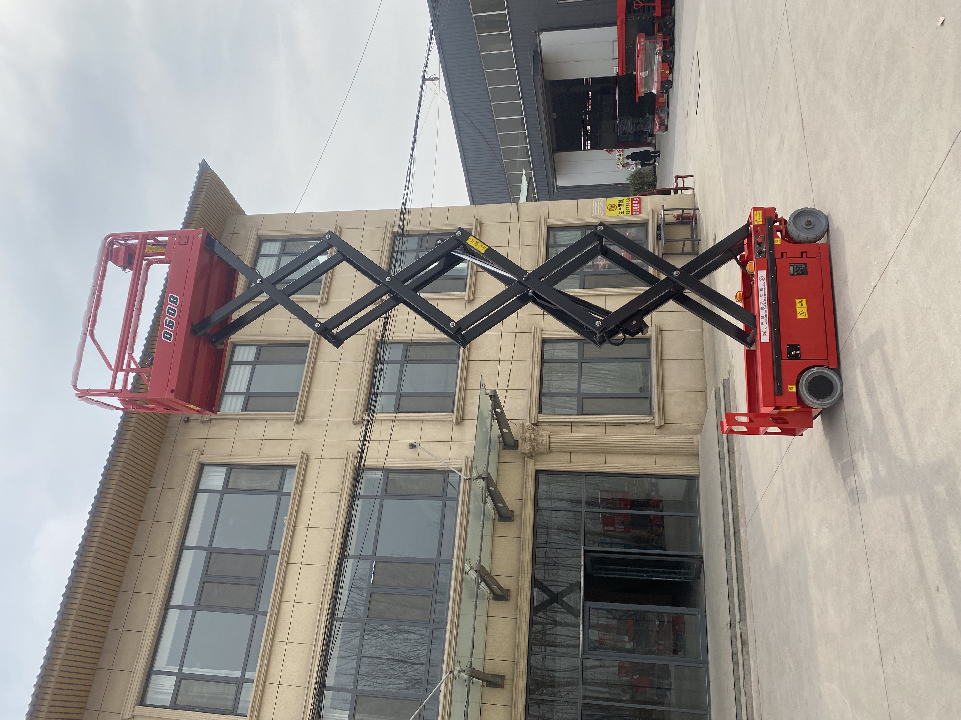 Small Scissor Lift | Compact Aerial Work Platform for Efficient Operation