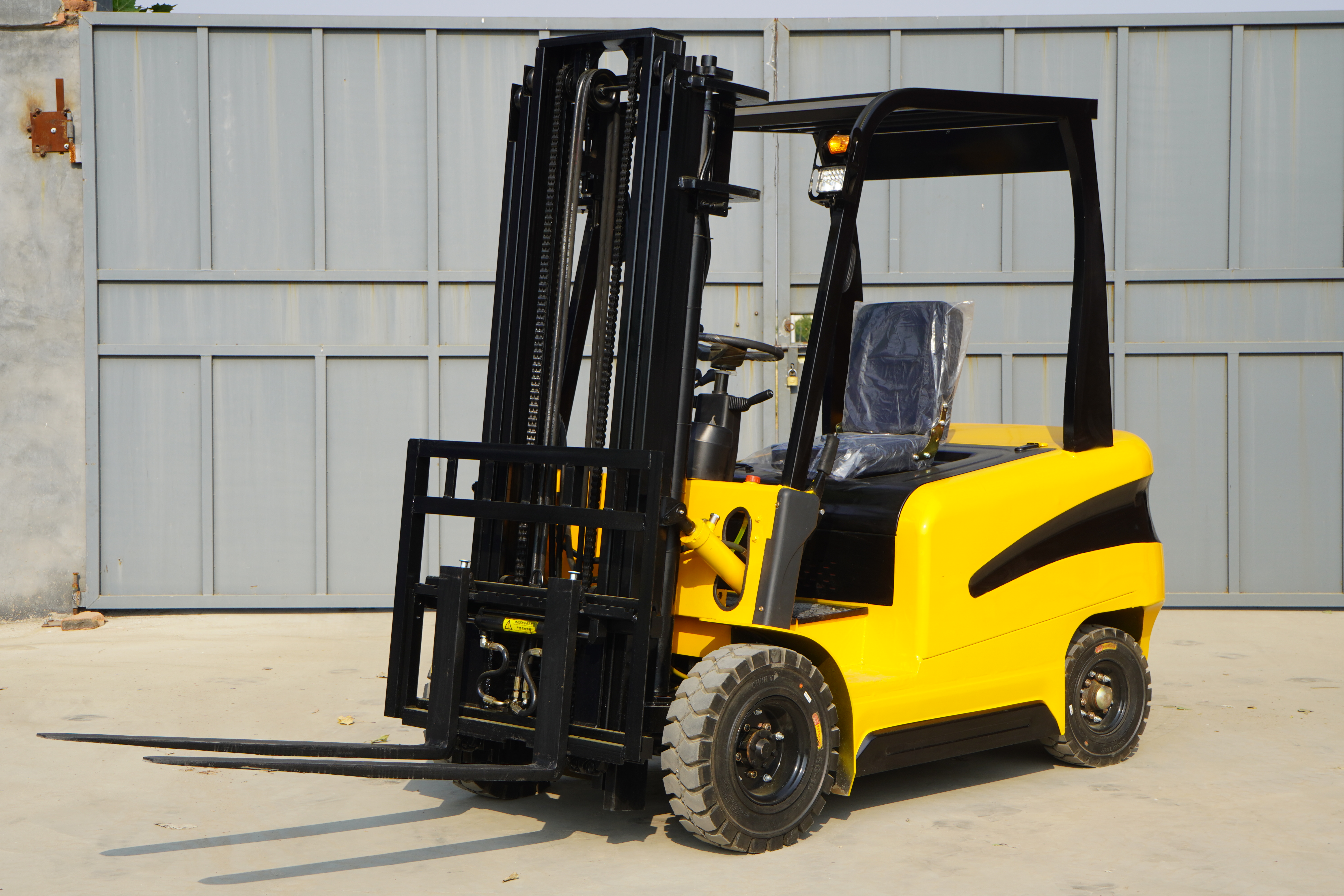 Advanced AC Drive Technology for Superior Efficiency