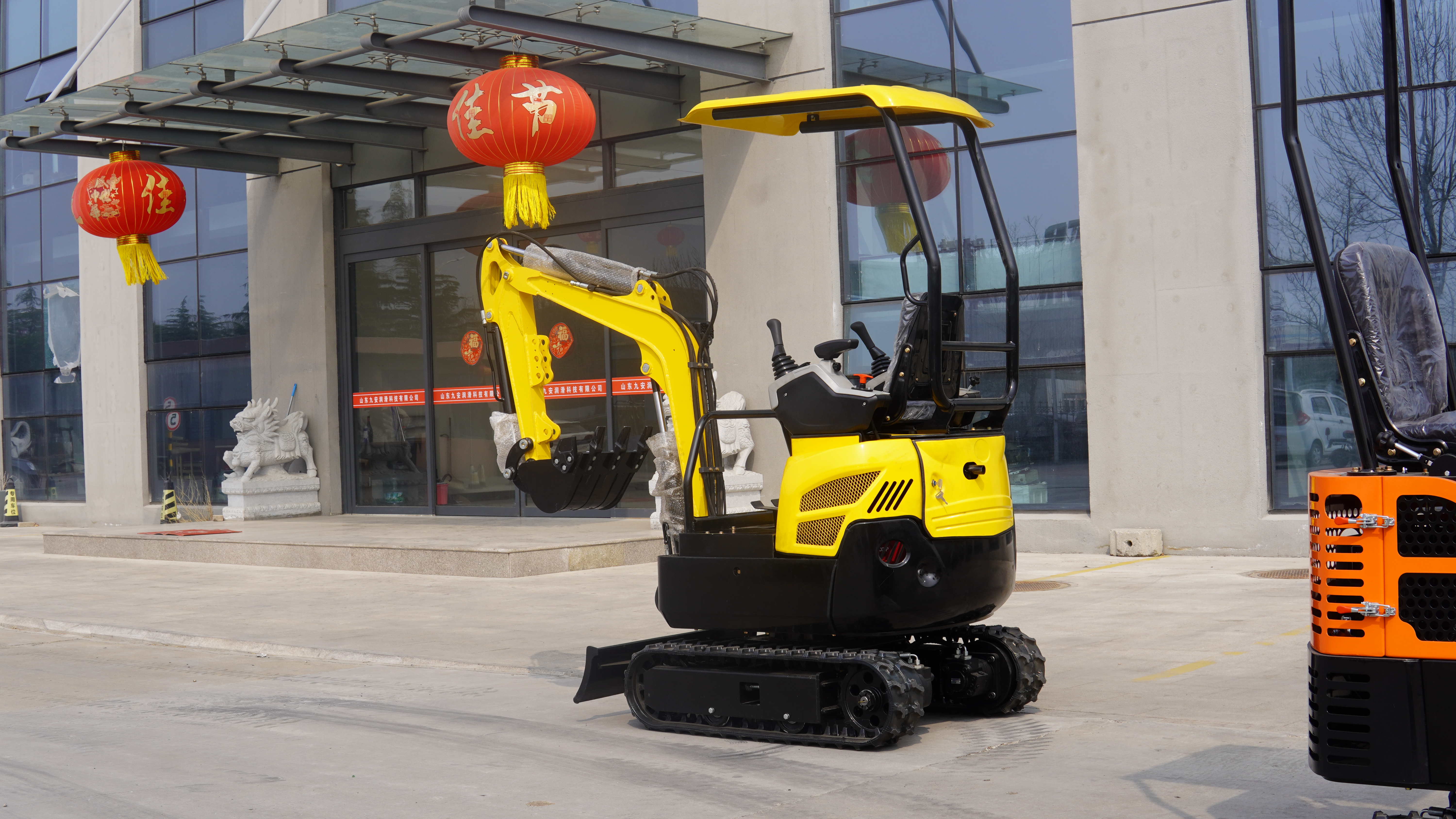 Exceptional Versatility with Multiple Attachments