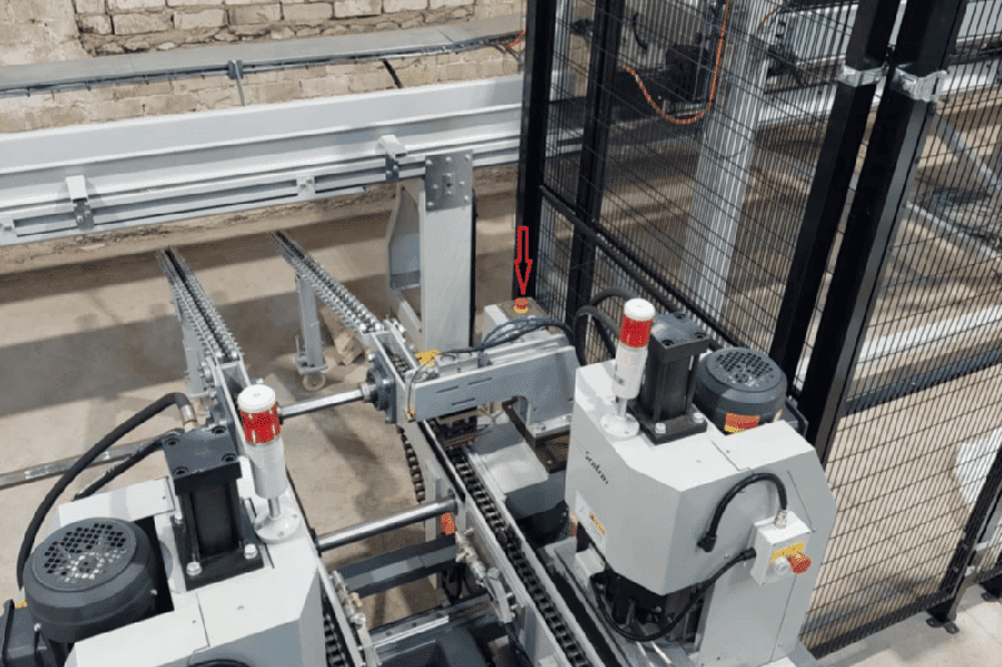 SF4060 Automatic wood pallet collar production line (3).png