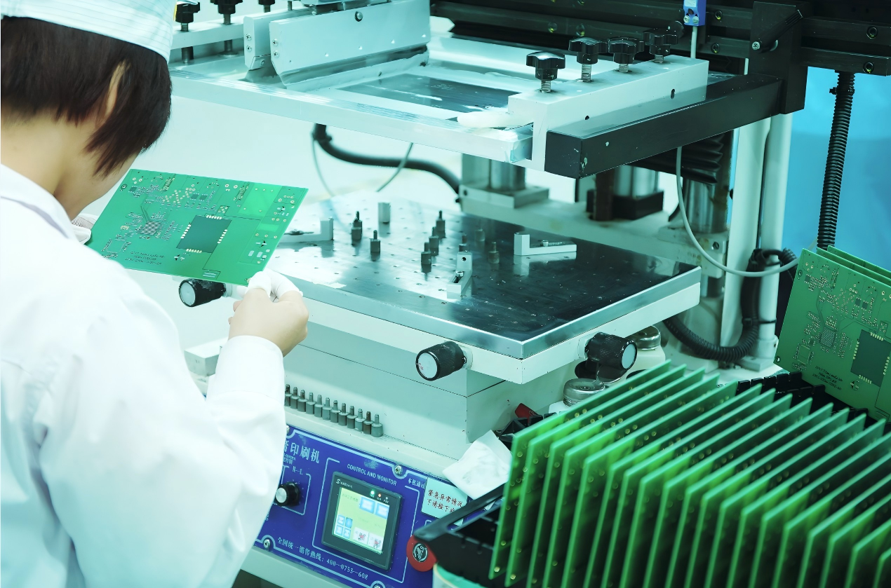 Especificaciones de materiales para un ensamblaje integral de placas de circuito impreso (PCB) de alta calidad