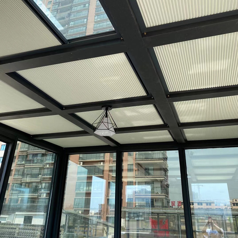 Common Problems with Roof Window Blinds and Effective Solutions
