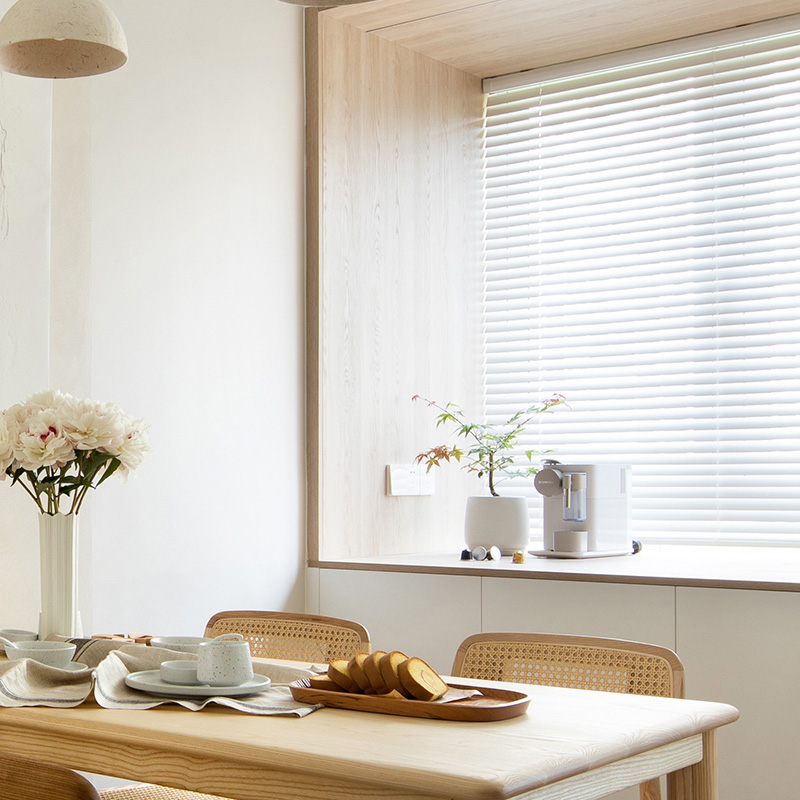 Cost Factors to Consider When Purchasing UV Protection Blinds