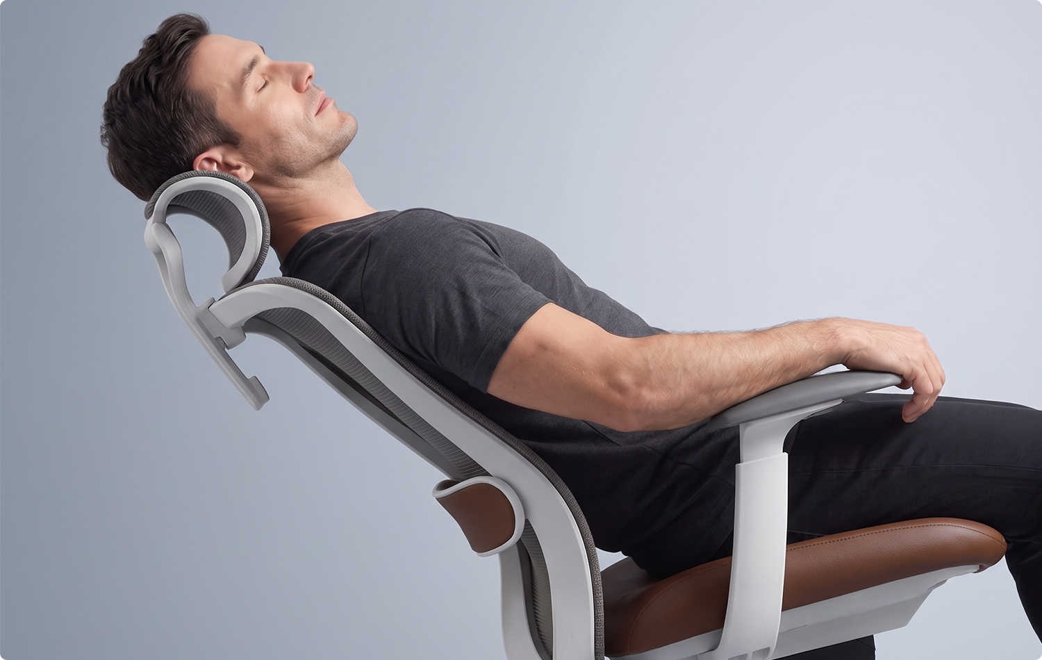 1.Floating Adjustable  Lumbar Support.png