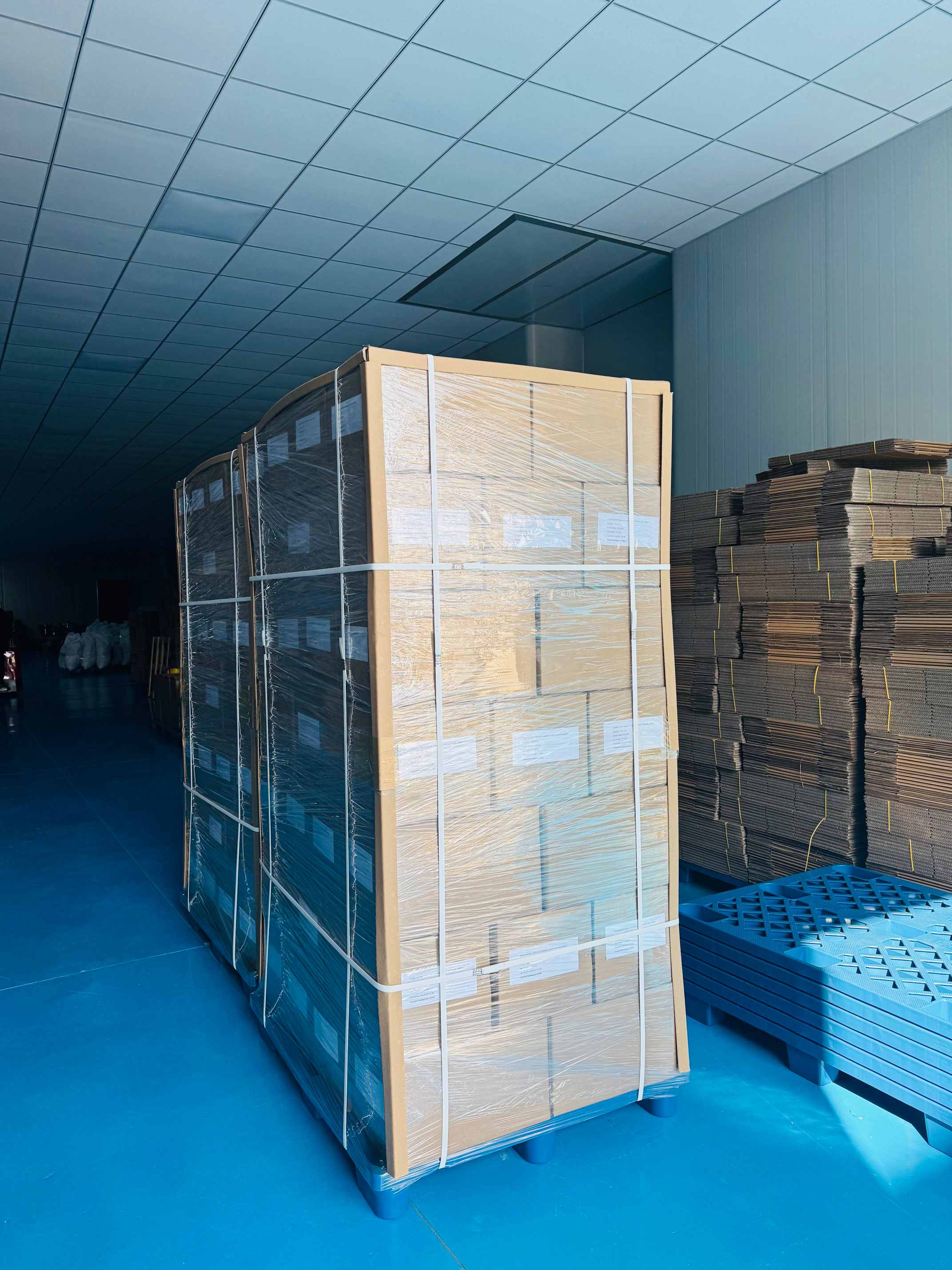 uniseel-45mm-closures-pet-jar-sealing-logistics-fortification-side.JPG