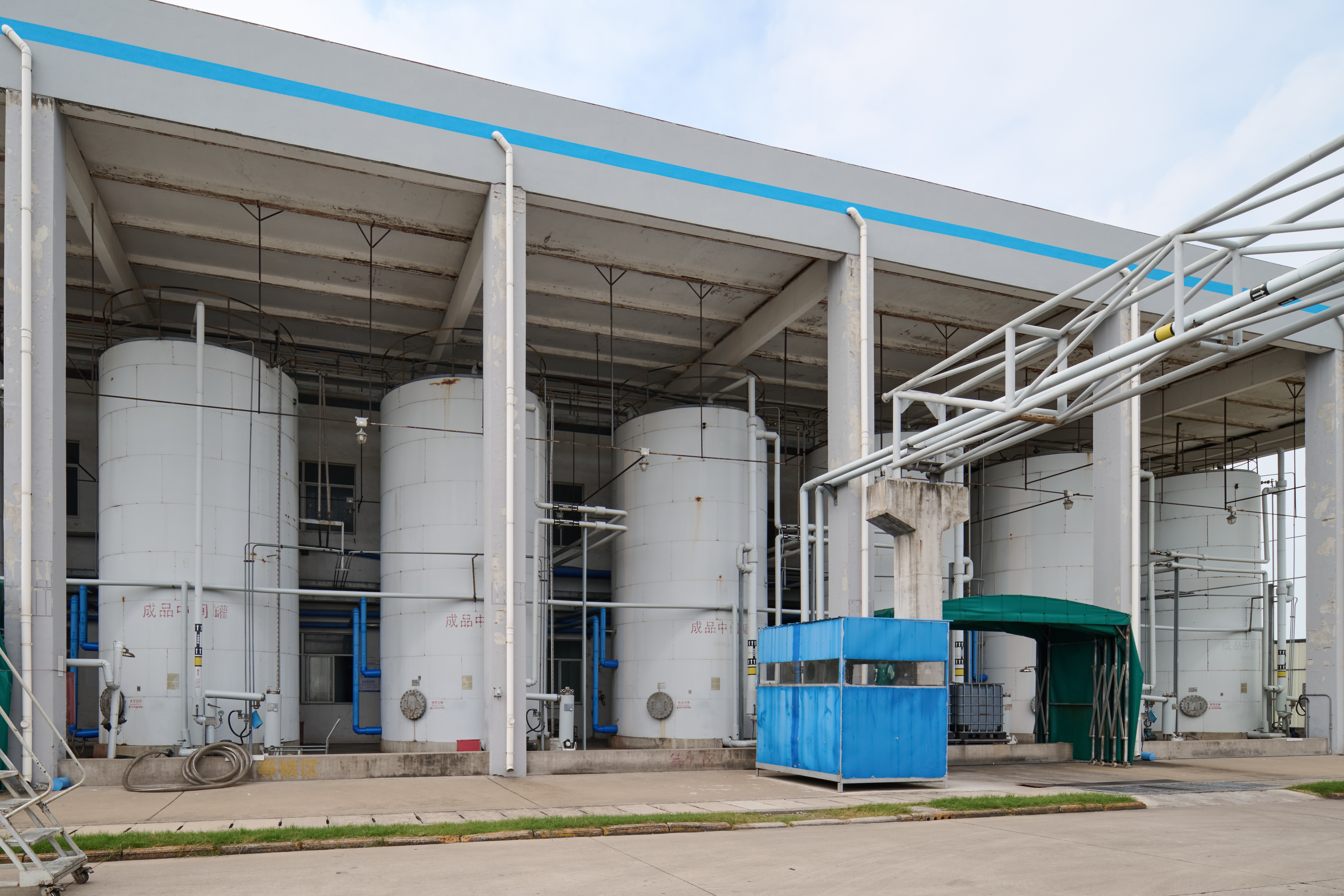 Leading Oilfield Chemical Suppliers for Sustainable Water Treatment