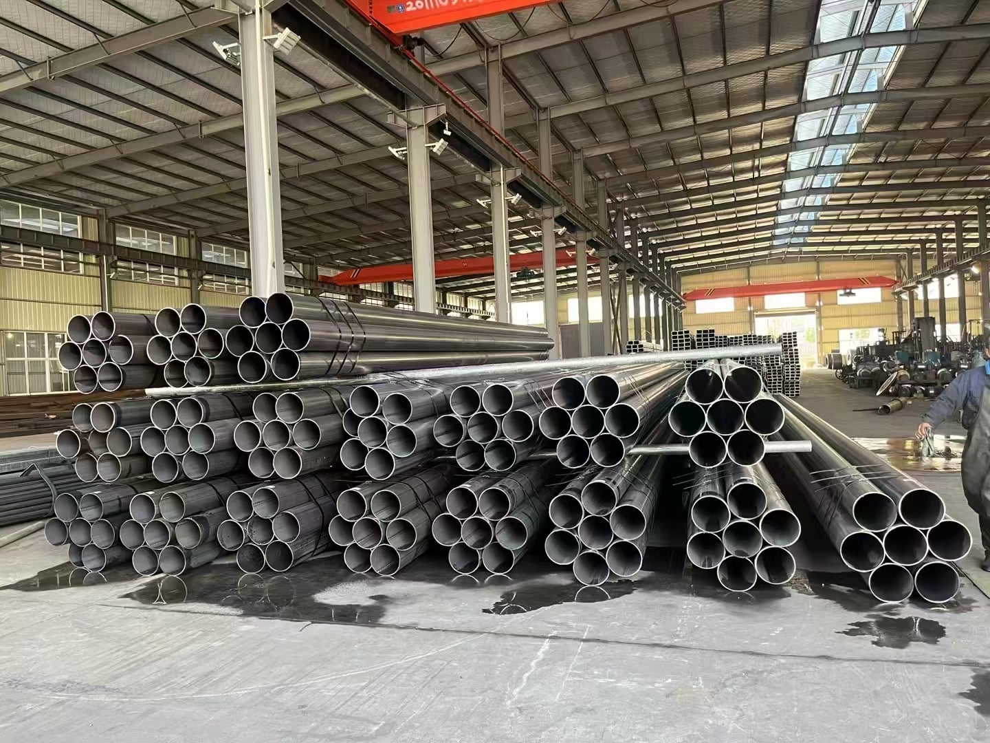 What Are the Common Applications of Steel Tubes in Construction 