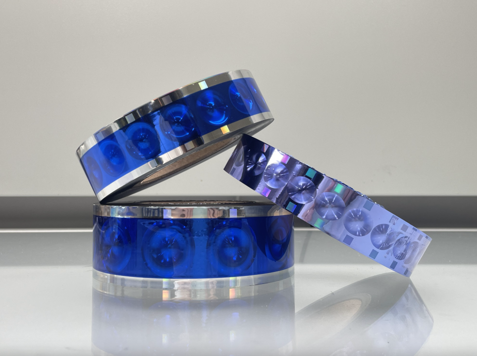 How to implement hologram technology in anti-counterfeiting label solutions?
