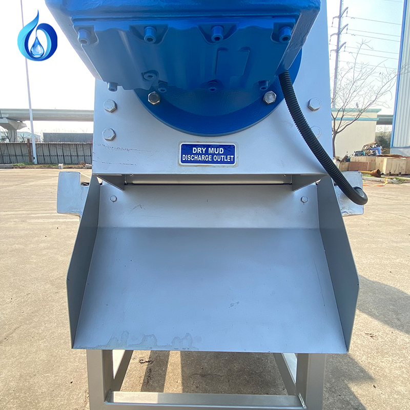 What sets a belt press apart from a screw-type sludge dewatering machine design?