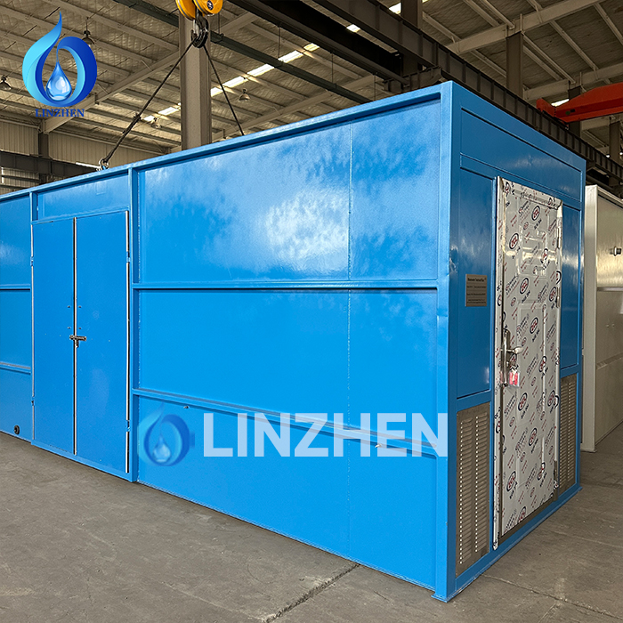 What core parts make up a containerized wastewater treatment system kit?