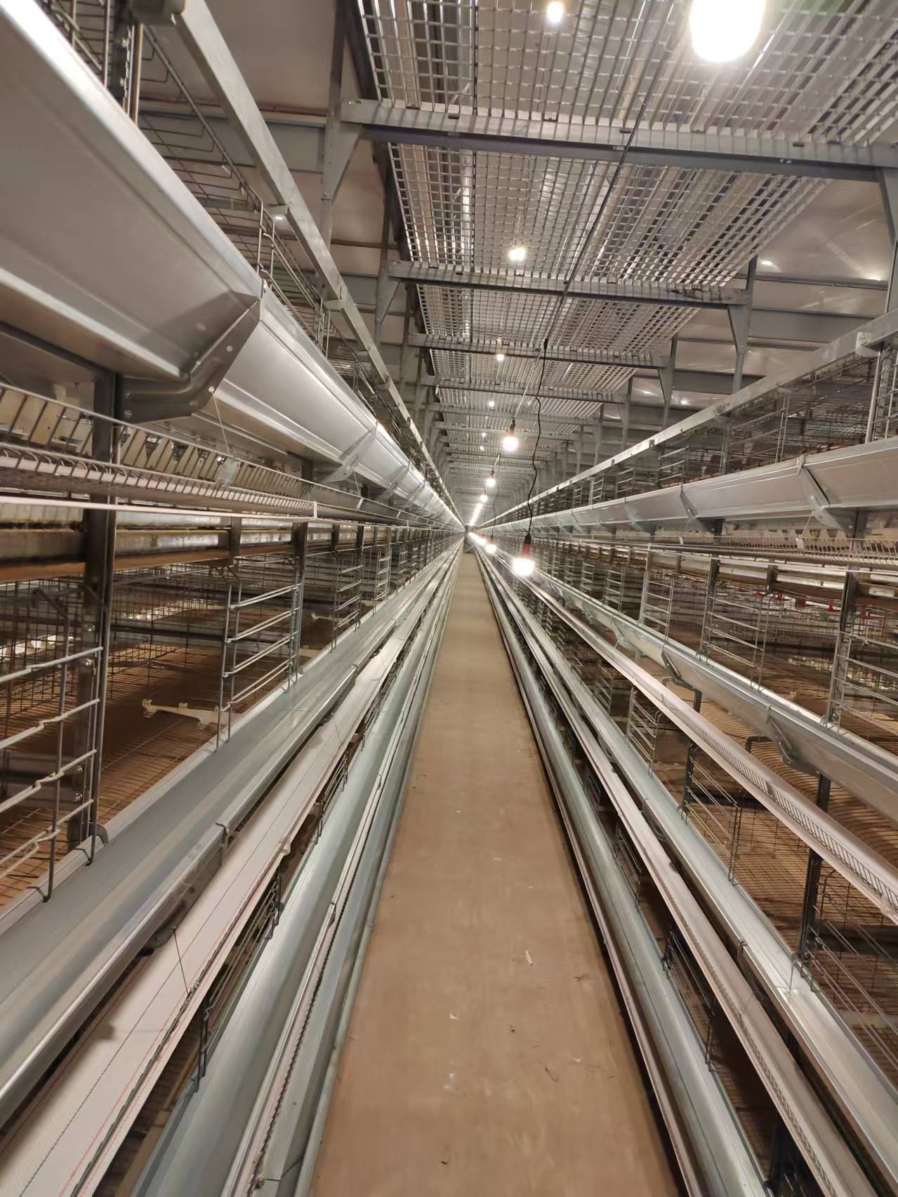 Uslåelig automatisering for fjørfarming