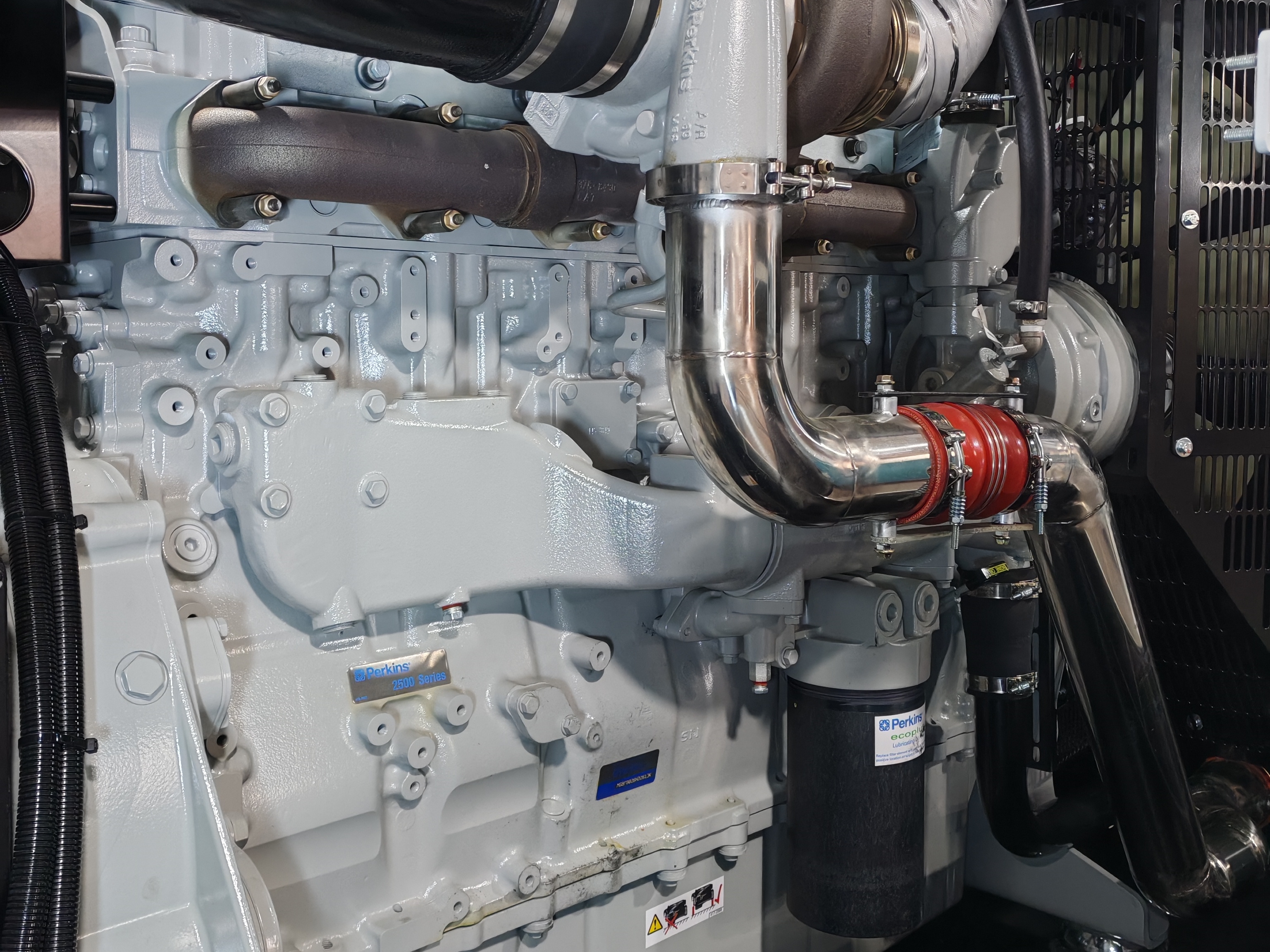 Advanced Digital Control Integration for Precision Power Management