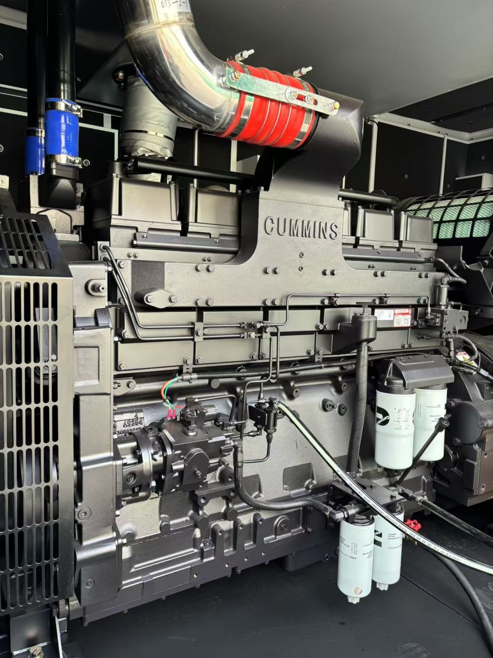 710KVA Cummins diesel generator (4).jpg