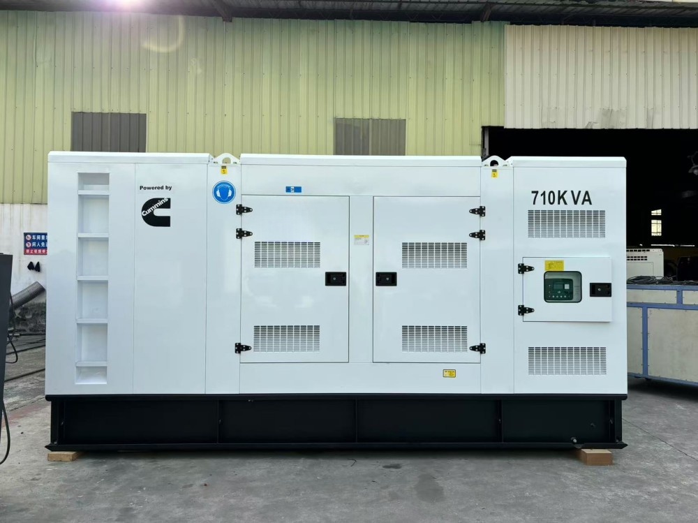 710KVA & 1250KVA Cummins Generator Sets for Power Rental in Saudi Arabia (1).jpg