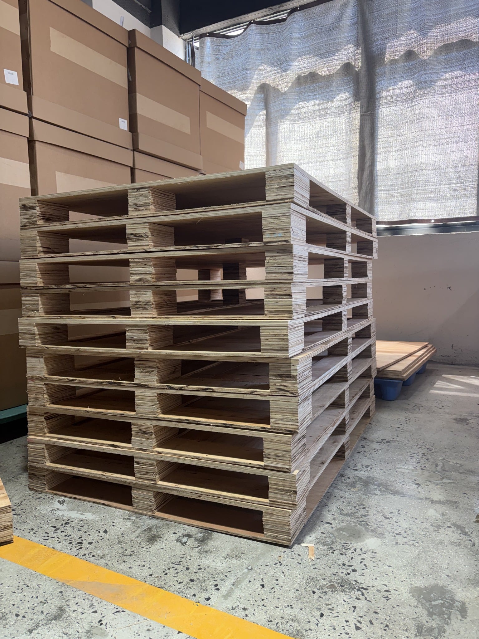 PackCube plywood pallet manufacturing and delivery