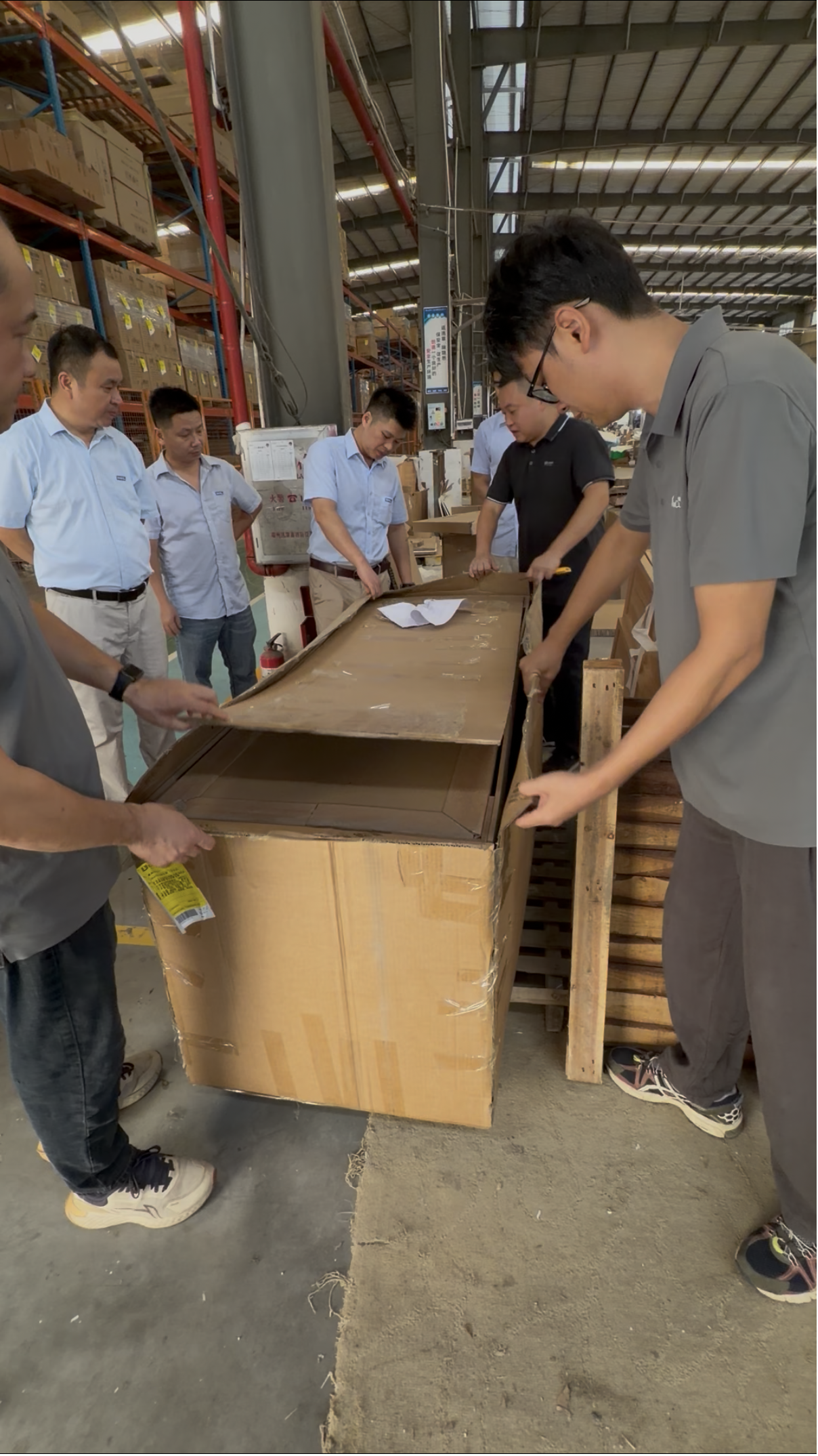PackCube Engineering Team Conducts On-Site Packaging Optimization Workshop for Sanitary Ware Manufacturer1.png