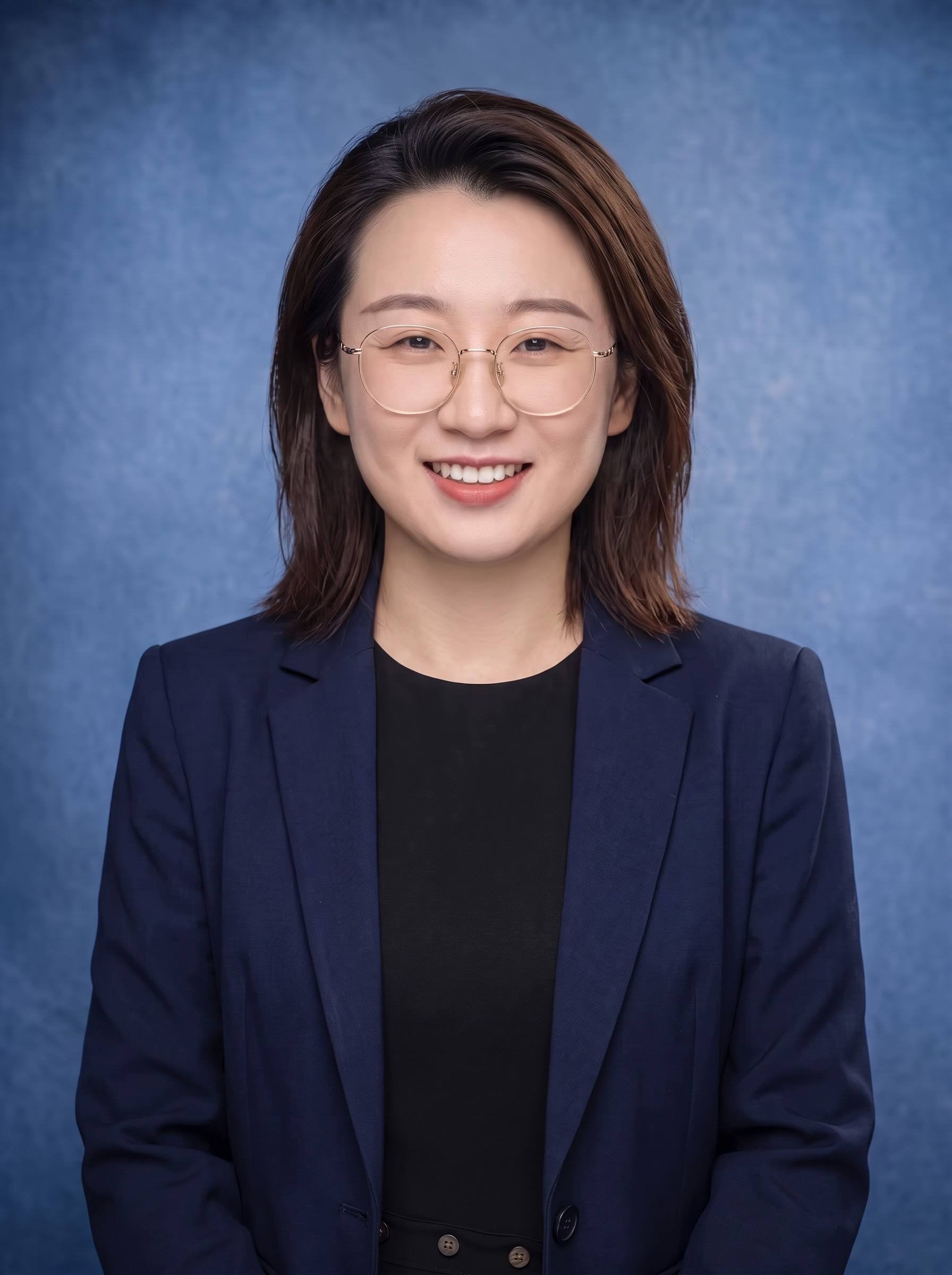 Administrative Supervisor(Qiaojuan Hou)