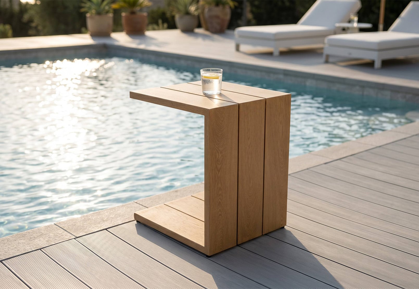 Modern Full Aluminum Integrated C-Shaped Outdoor Side Table with 140mm Extra-Wide Slats & Multi-Color Options – All-Weather Patio Sofa Companion & Space-Saving Coffee Table 