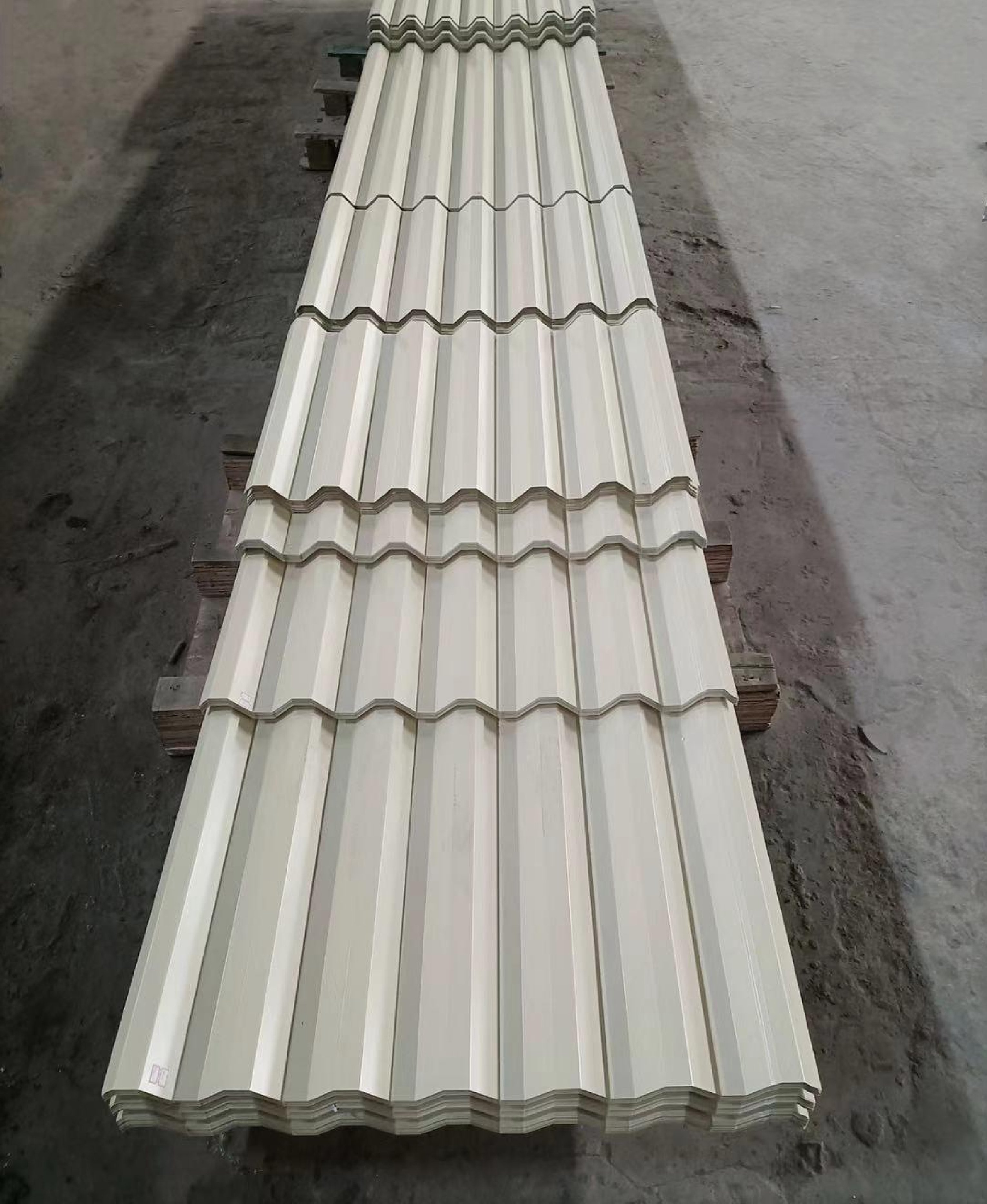 Common Problems with Ribbed Roofing and Effective Solutions