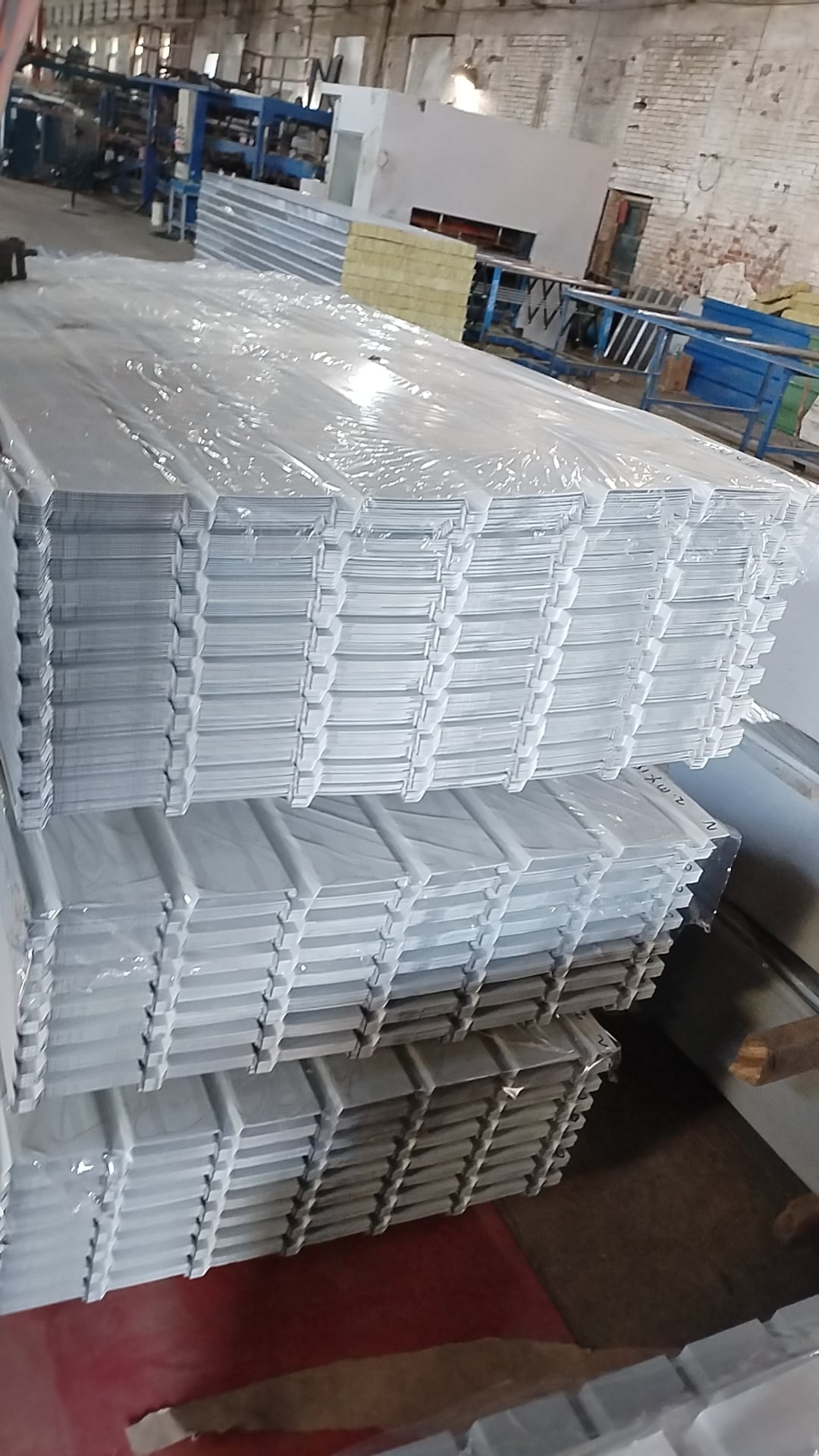 Cost Factors to Consider When Purchasing Color Coated Steel Sheets
