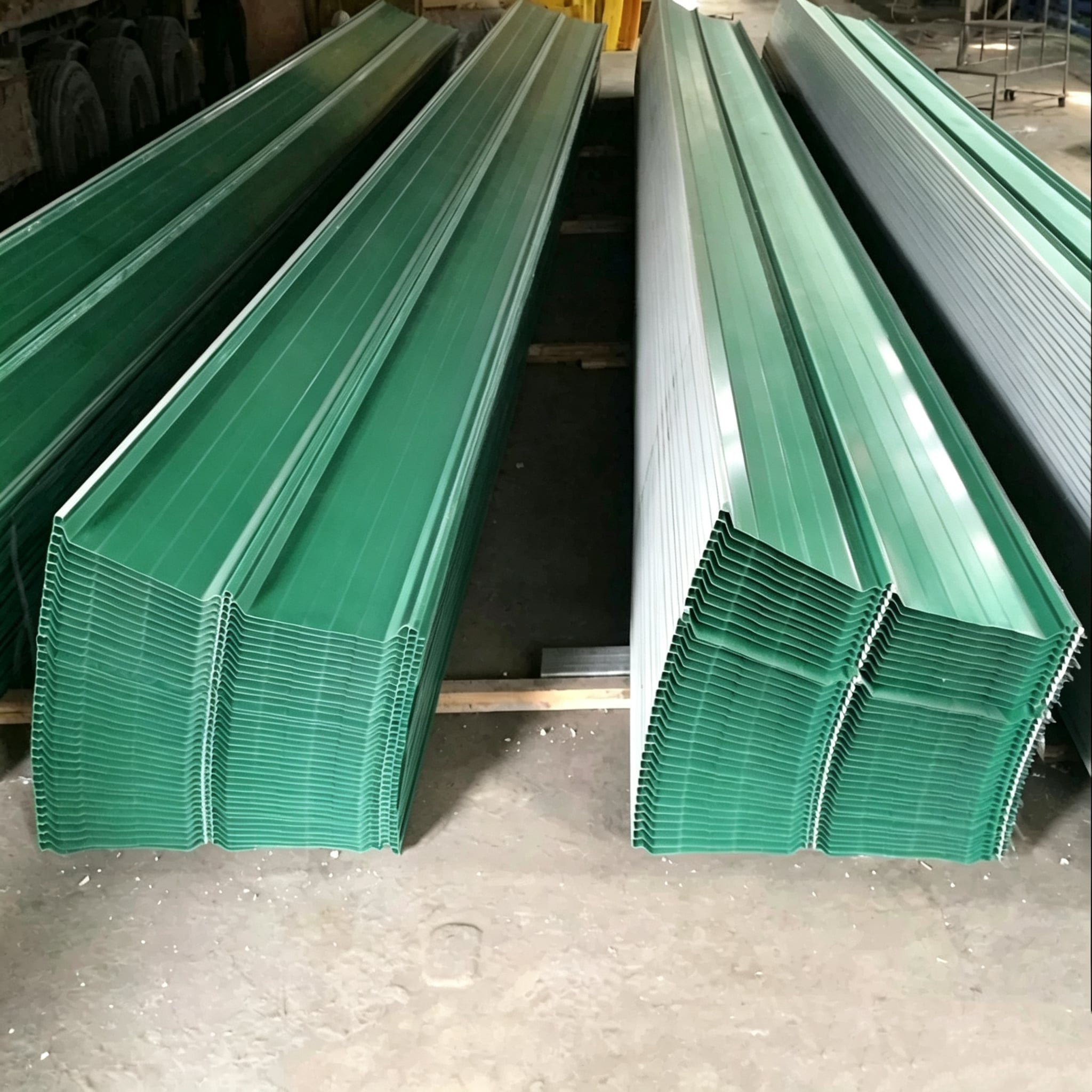 Evaluating Quality Factors in Corrugated Iron Sheets for Projects