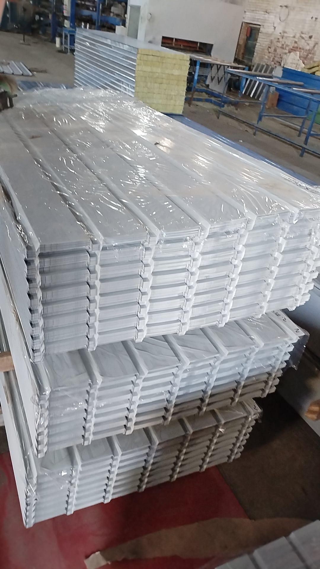 Specifications You Need to Know About Coloured Metal Sheets