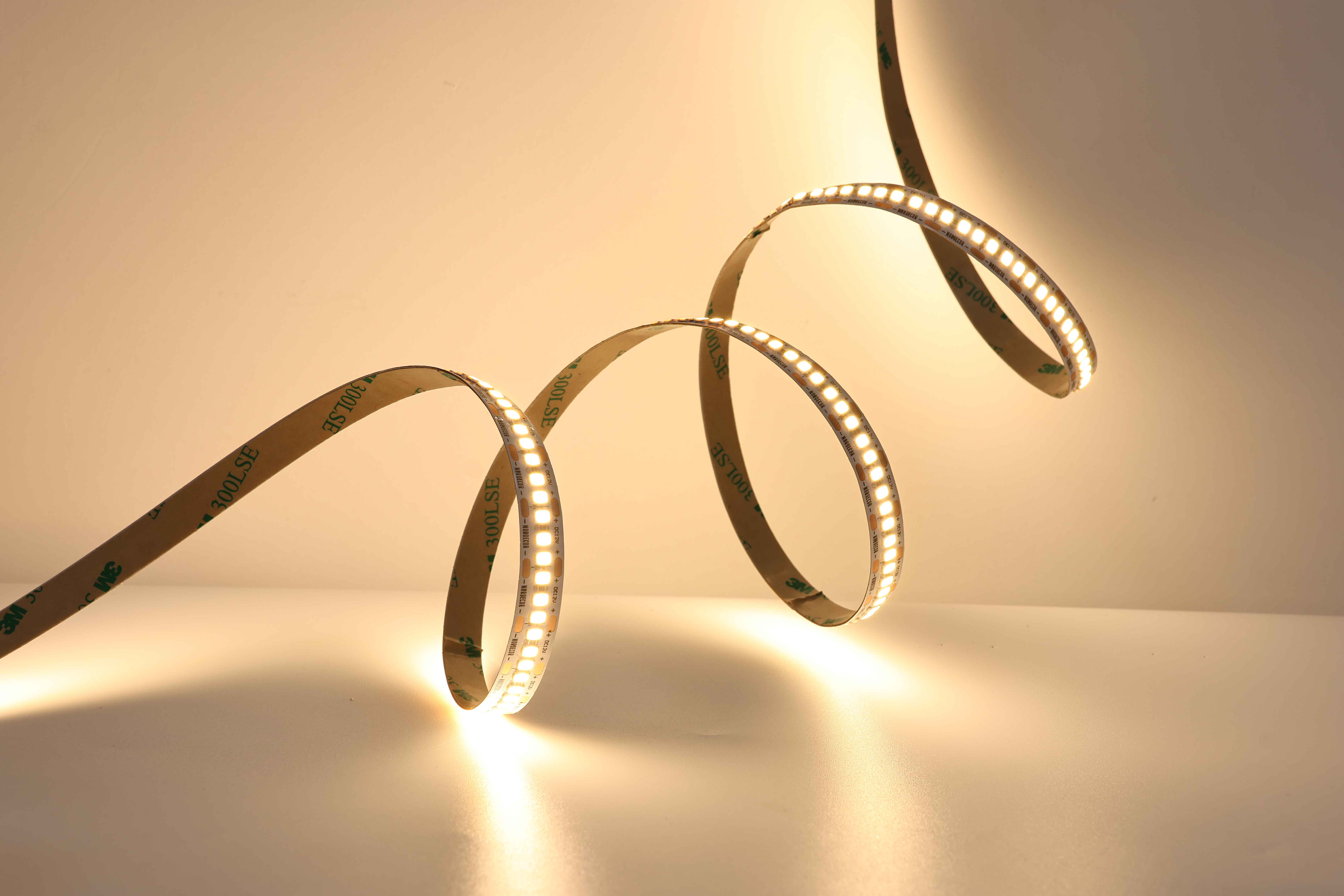 Striscia LED a bassa tensione per design d’interni di alta gamma — Brasile
