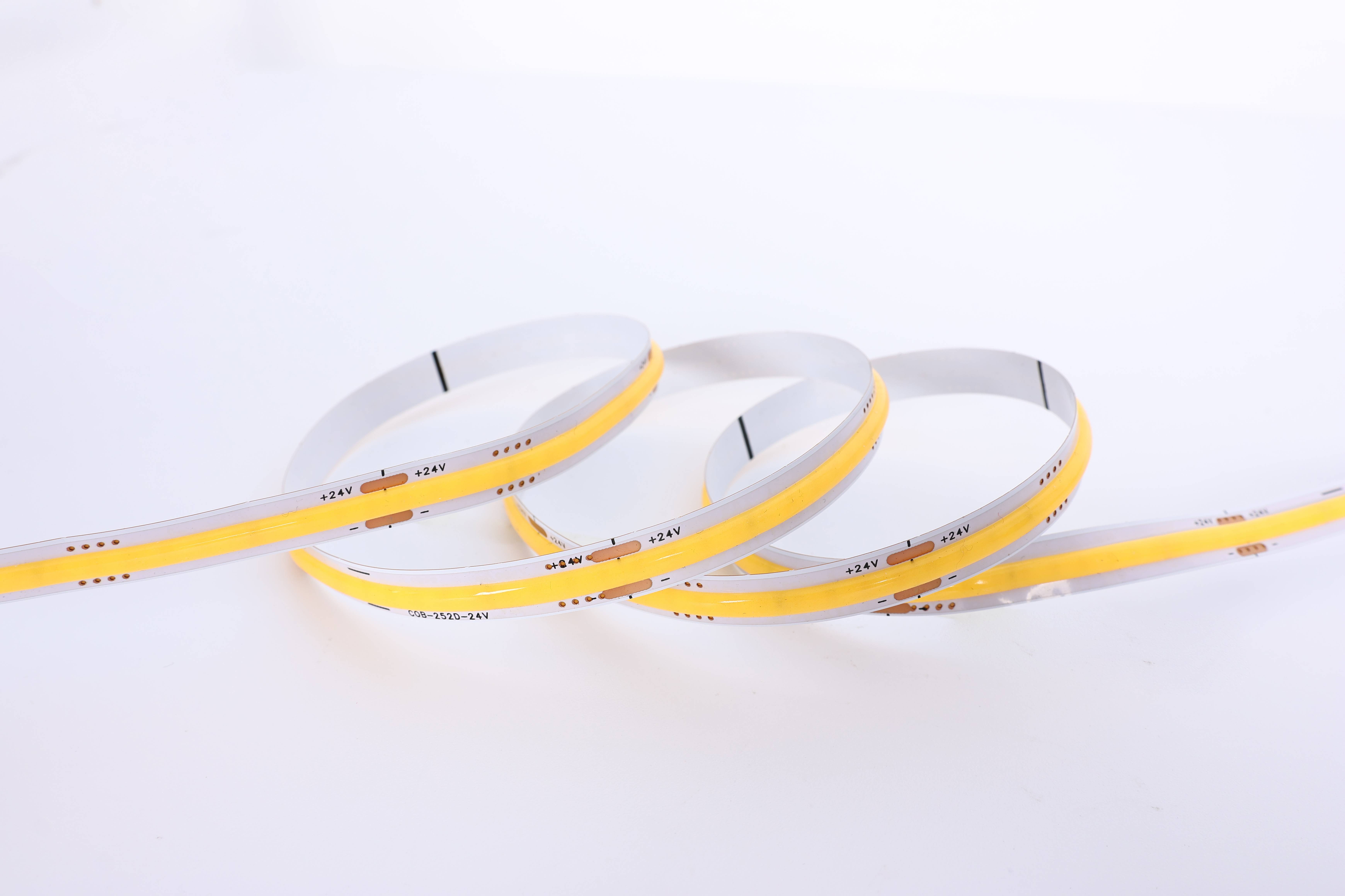 COB LED Strip Light, 24V DC 252 LEDs/M 1000 Lumens, 2700K-6500K Options, for Under Cabinet & Cove Lighting
