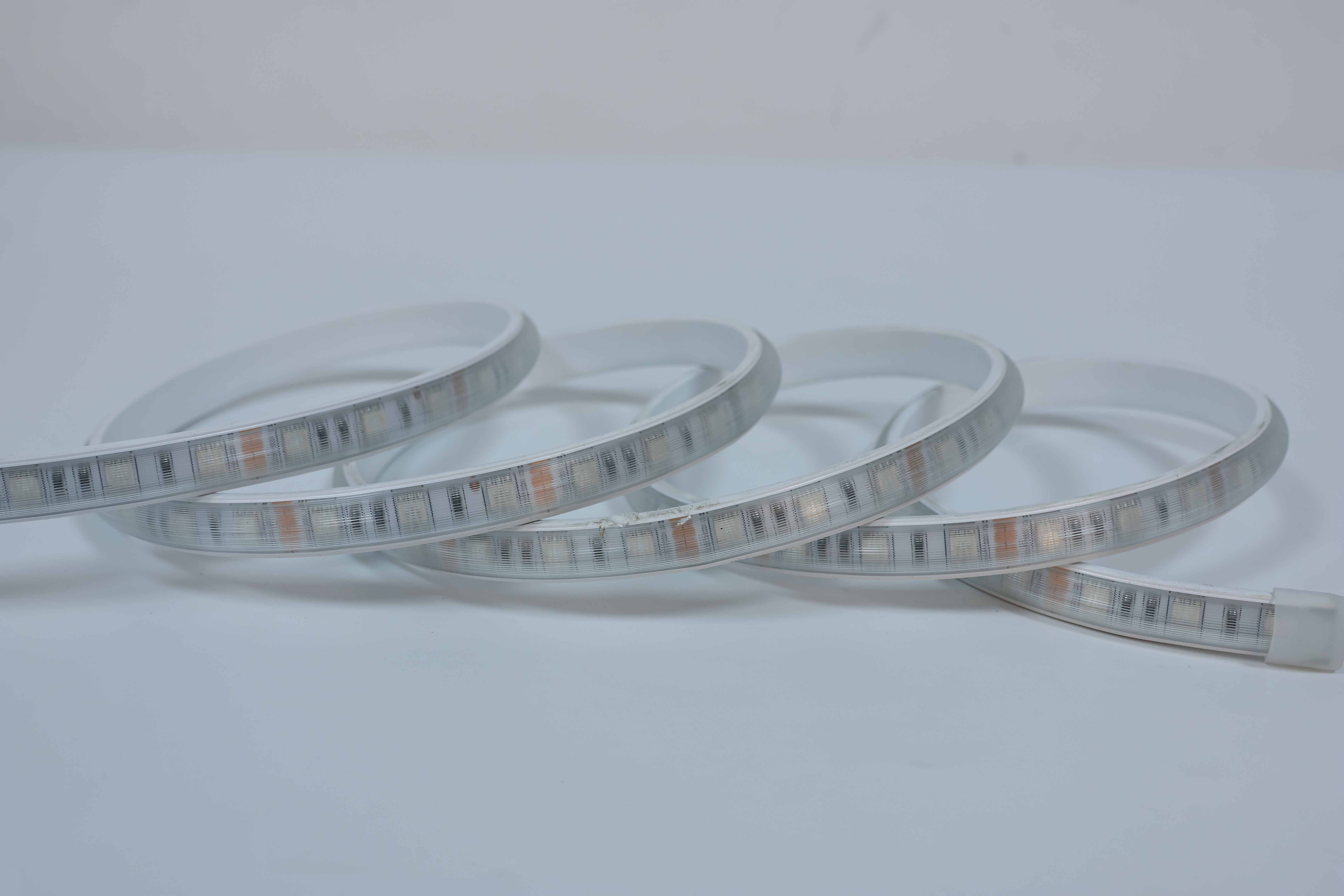 Solar Powered RGB LED Strip Light Kit, Color Changing with Remote Control, for Outdoor Garden Lighting