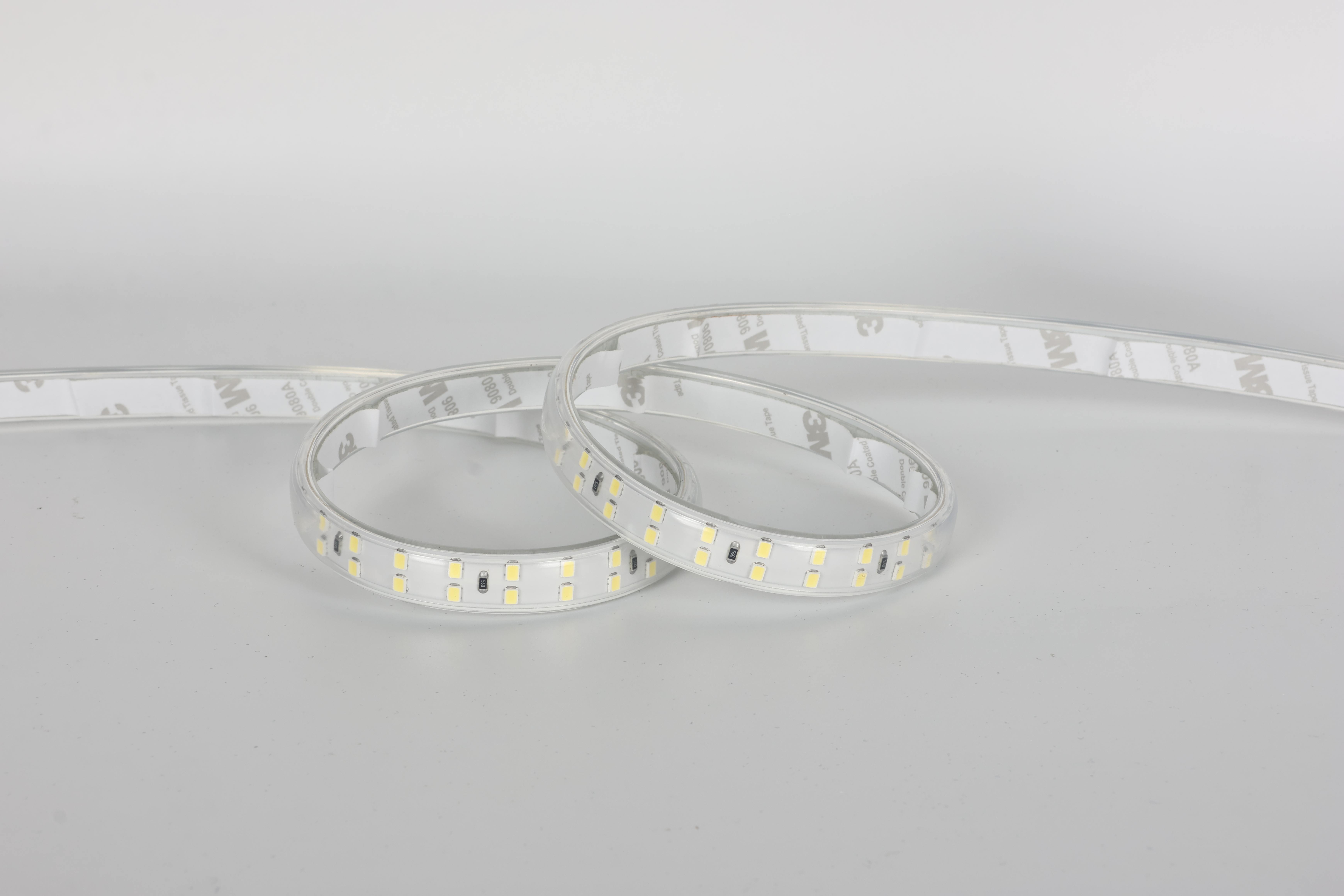 striscia luminosa LED ad alta tensione da 220 V, CA 220–240 V, doppio bianco, IP65, 1100 lumen al metro per illuminazione di contorni e facciate