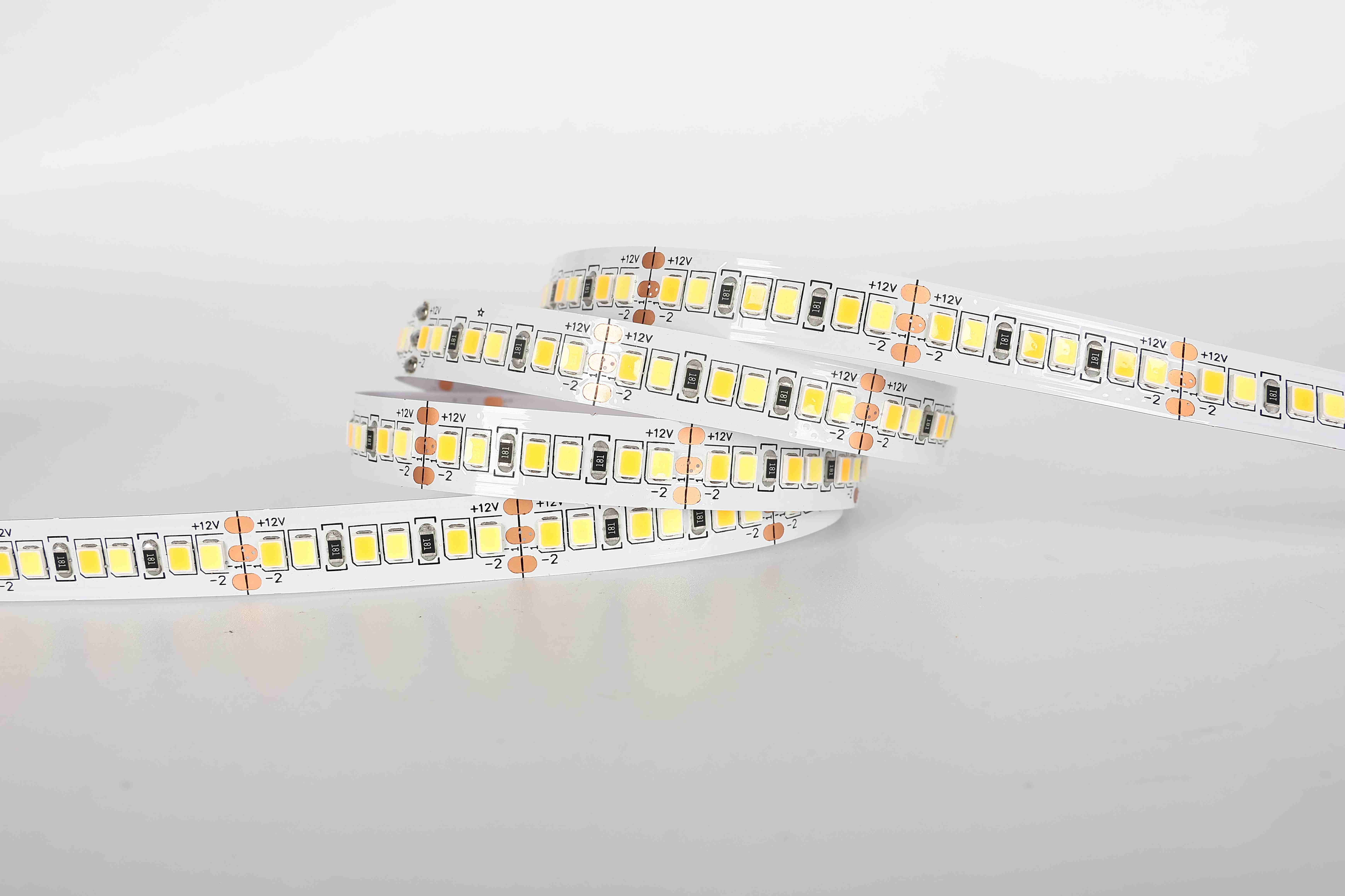 Dual White 2835 LED Strip Light, DC 12V 192 LEDs/M, 3000K Warm & 6500K Cool White, Self-Adhesive for Under Cabinet & Ambient Lighting