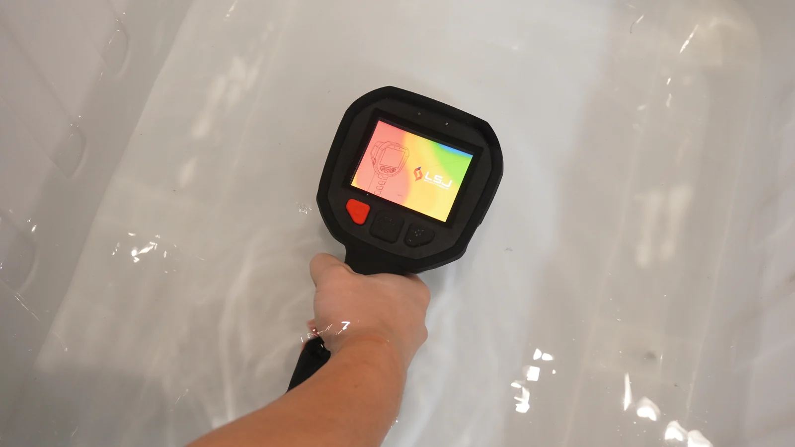 Water-resistance test and rugged housing