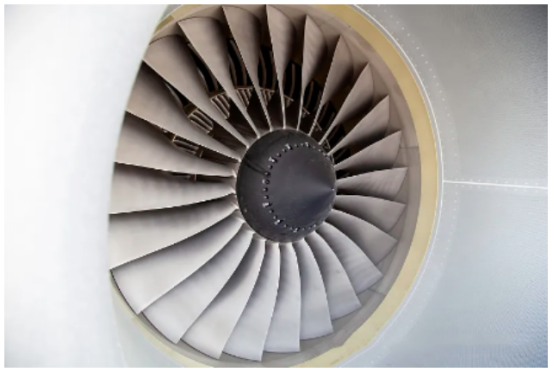 Ars corrigendi et renovandi laminas turbinum motorum aeroplanorum et laminas ventili/compressoris