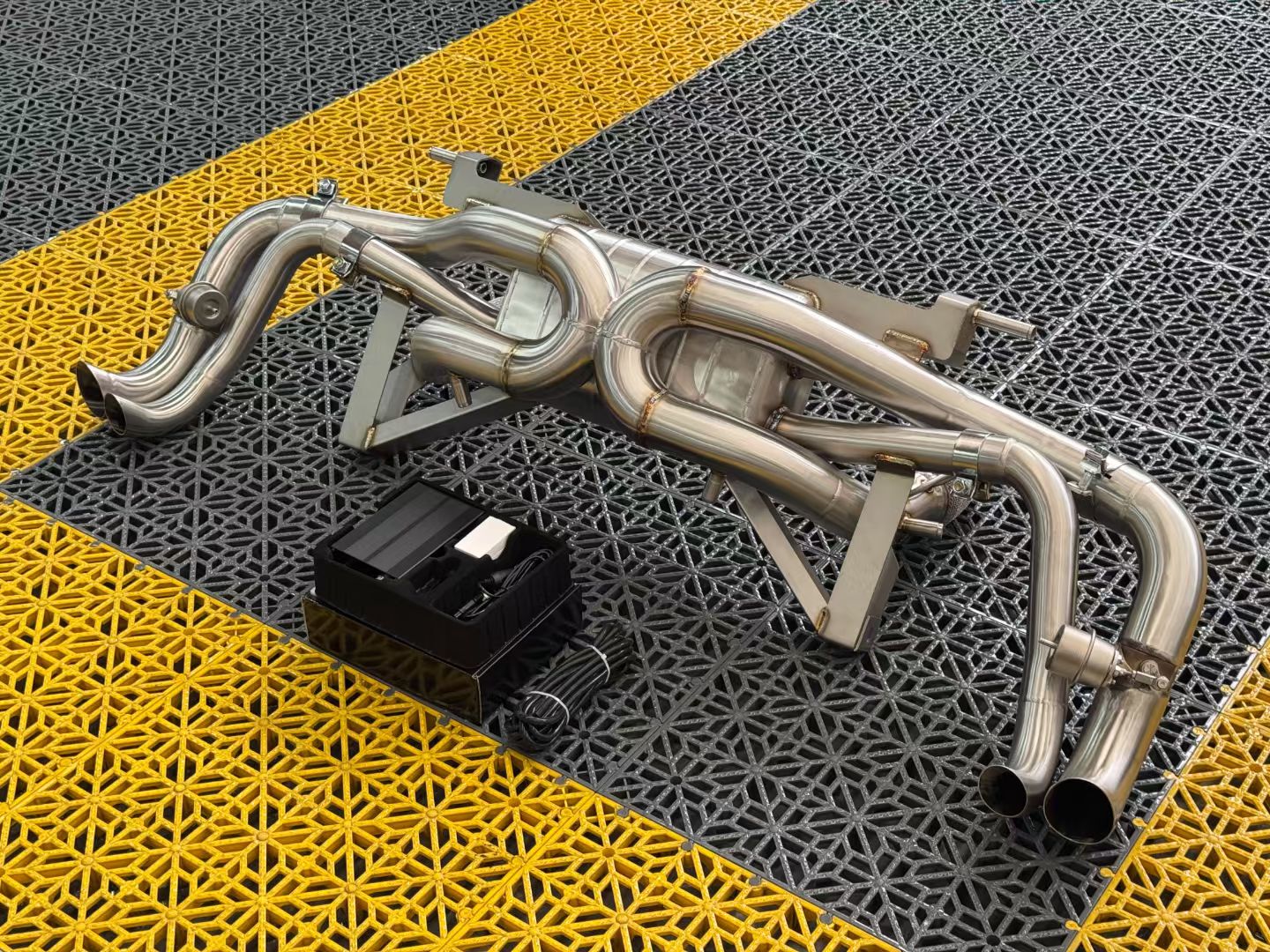 High-Performance Cat Back Exhaust Systems for Enhanced Power and Sound