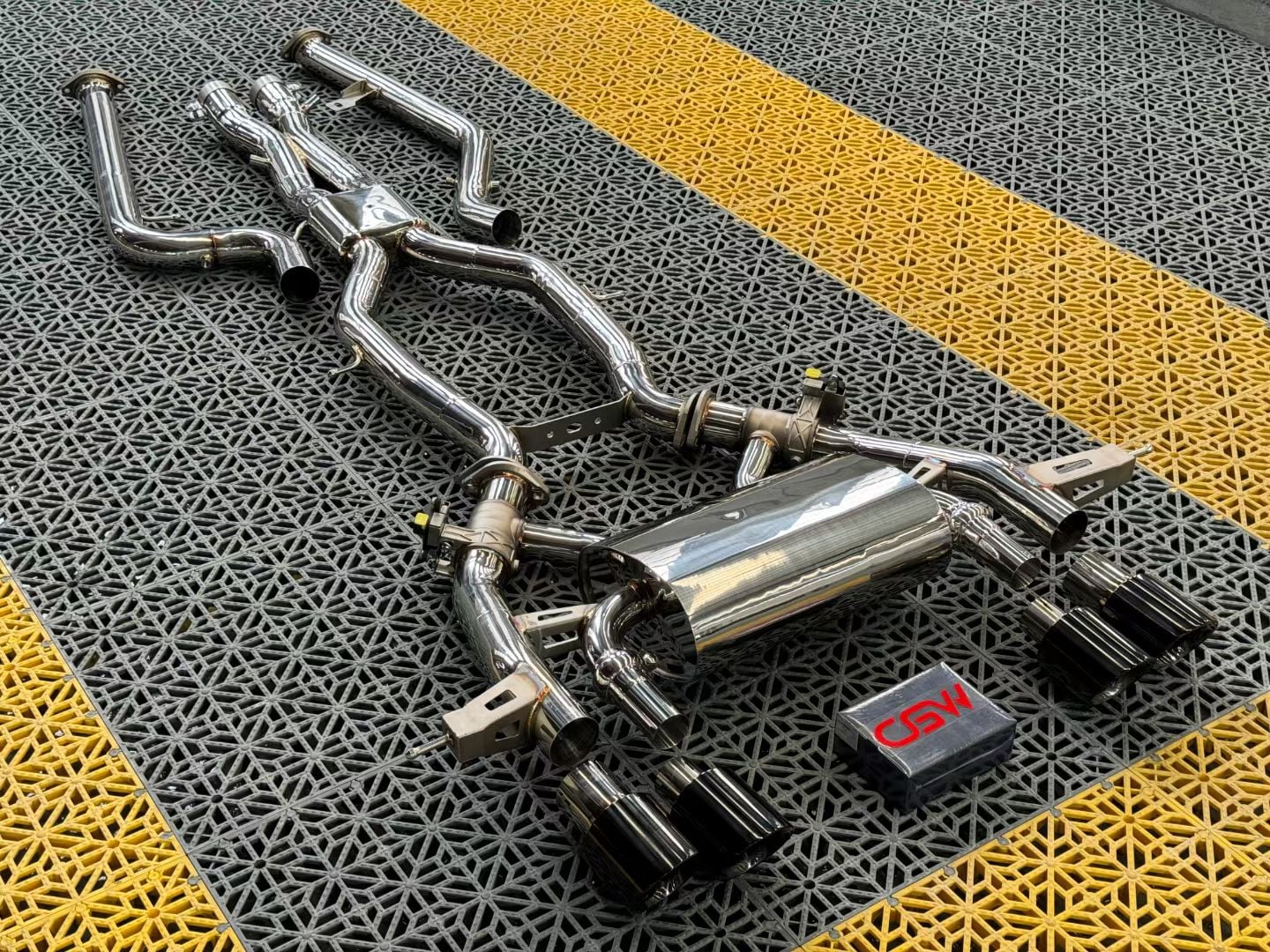 BMW G87 supplier