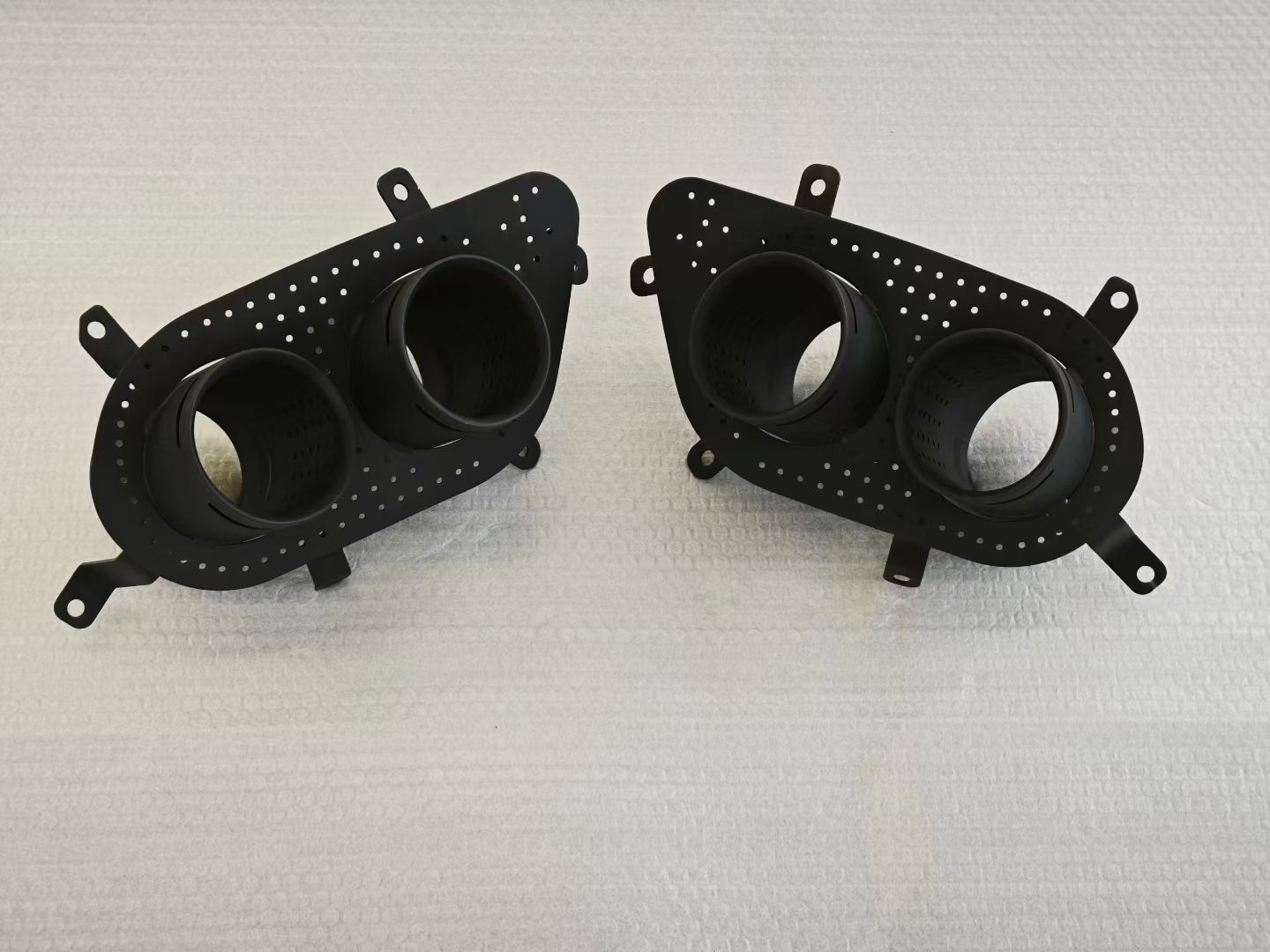 Ferrari 812 details