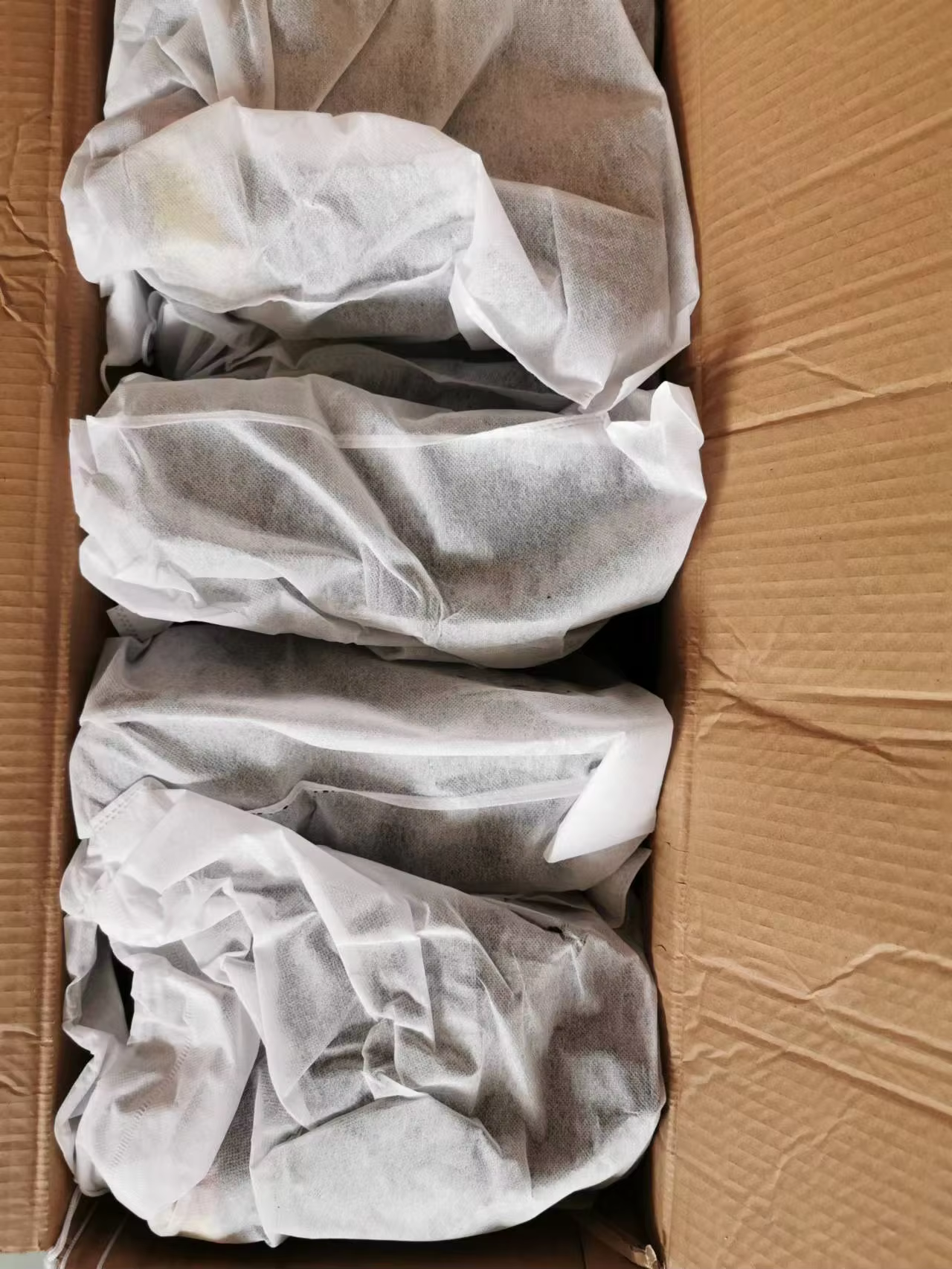 Packaging & shipping specifications