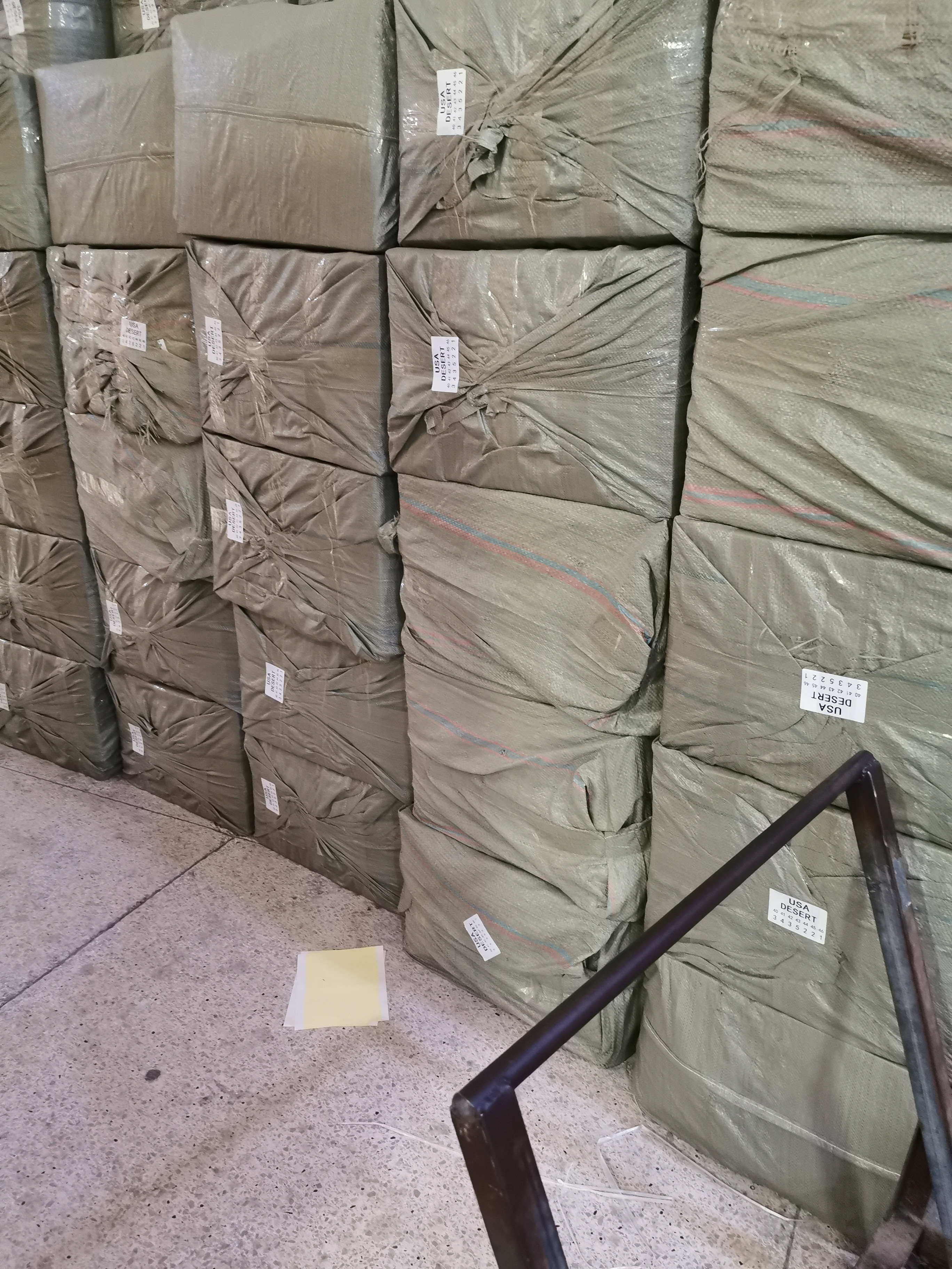 Packaging & shipping specifications