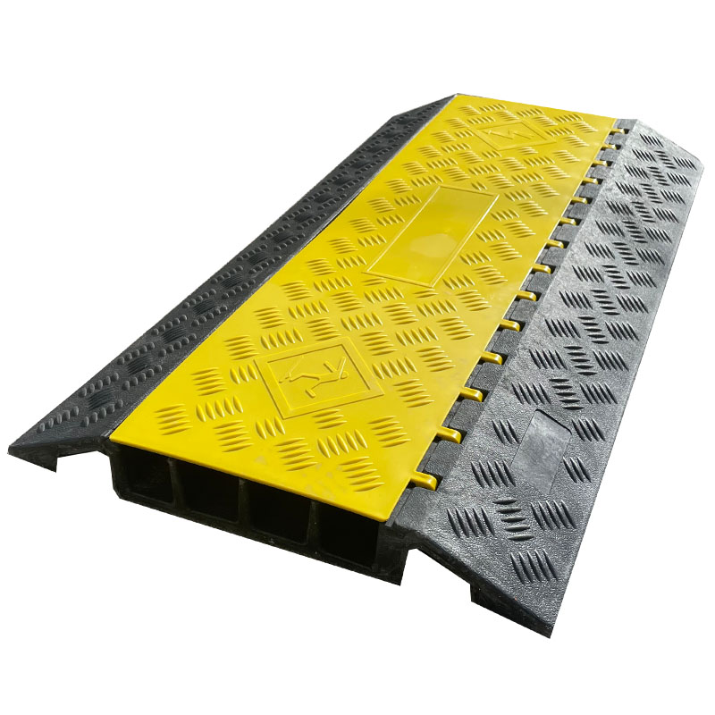 Industriell heavy-duty 4-kanals kabelbeskytter med høy-synlighet forsterket PVC-lukk-4XC05-PVC