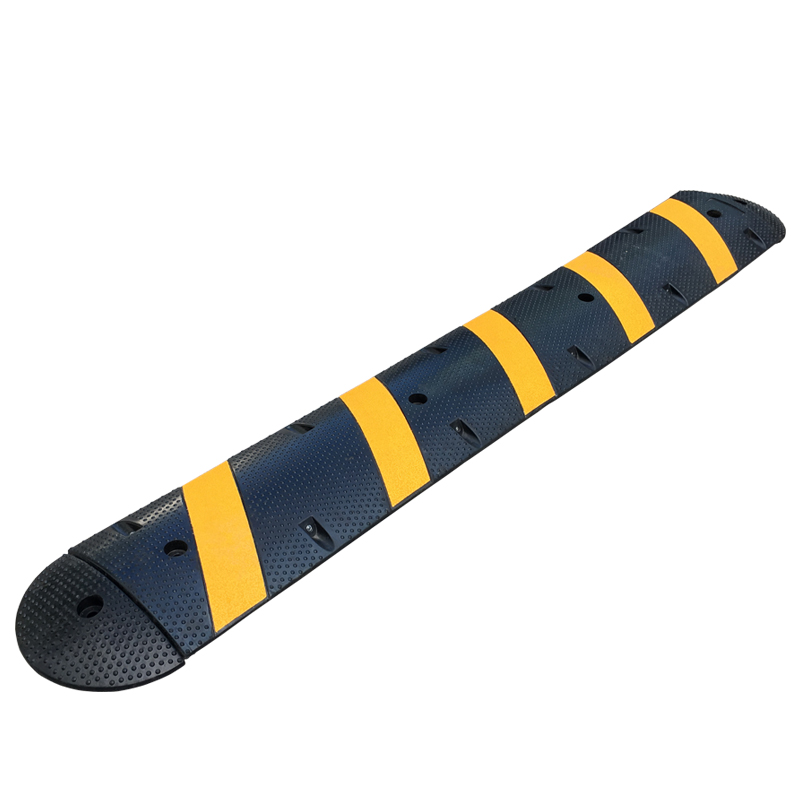 Heavy-Duty Reflective Rubber Speed Hump with Dual Cable Channels – Industrial Grade Modular Traffic Speed Bump-183SB01
