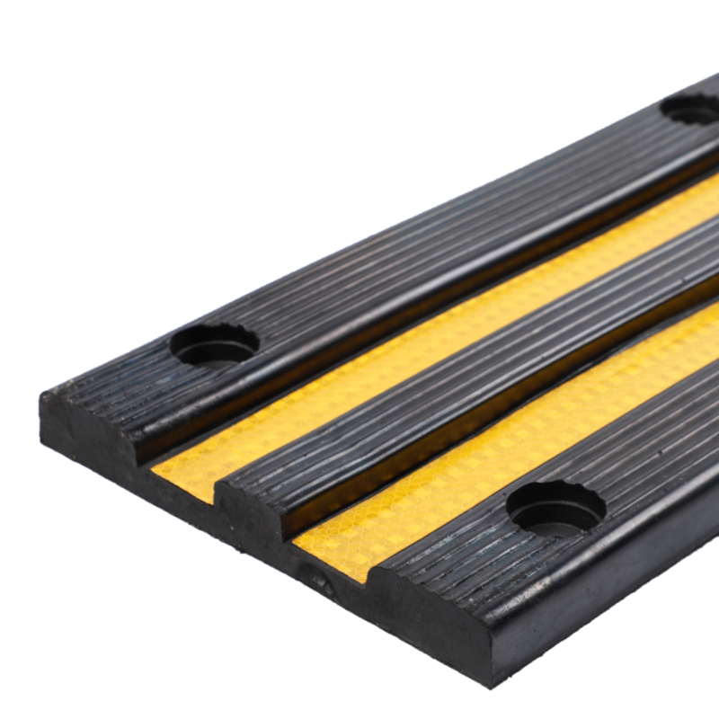 Fabrieksprijs 100% Gerecycled Massief Rubber Zwarte Reflecterende Muurbumper Bescherming Parkeergarage Wegproduct