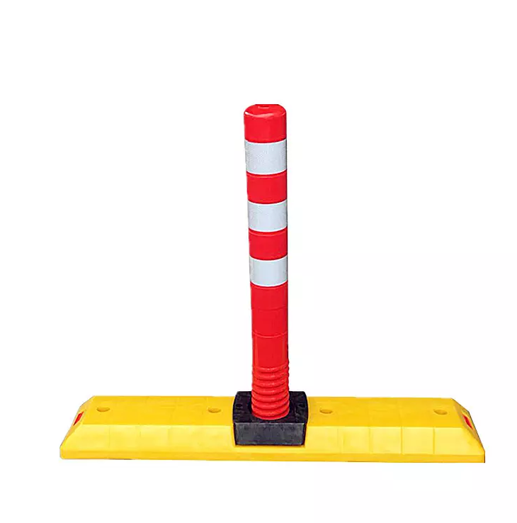 Heavy-Duty Rubber Lane Separator with High-Visibility Flexible Delineator Post | YS Traffic Safety-FDT03