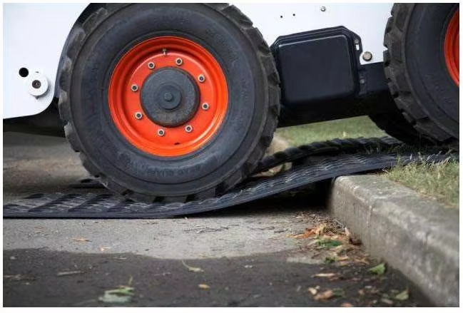 What Are Ground Protection Mats and Why Use Composite Ones on Job Sites?
