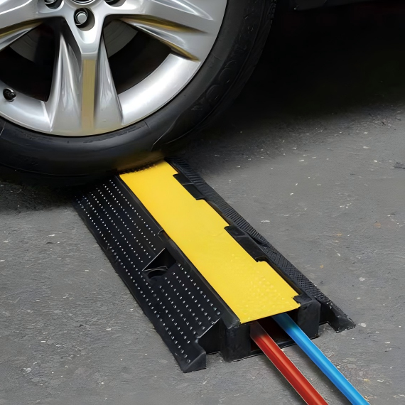 https://shopcdnalpha.grainajz.com/category/56853/3793/e8acdbb7ab2fc3ab024c242d499230ed/cable%20protector%281%29.png
