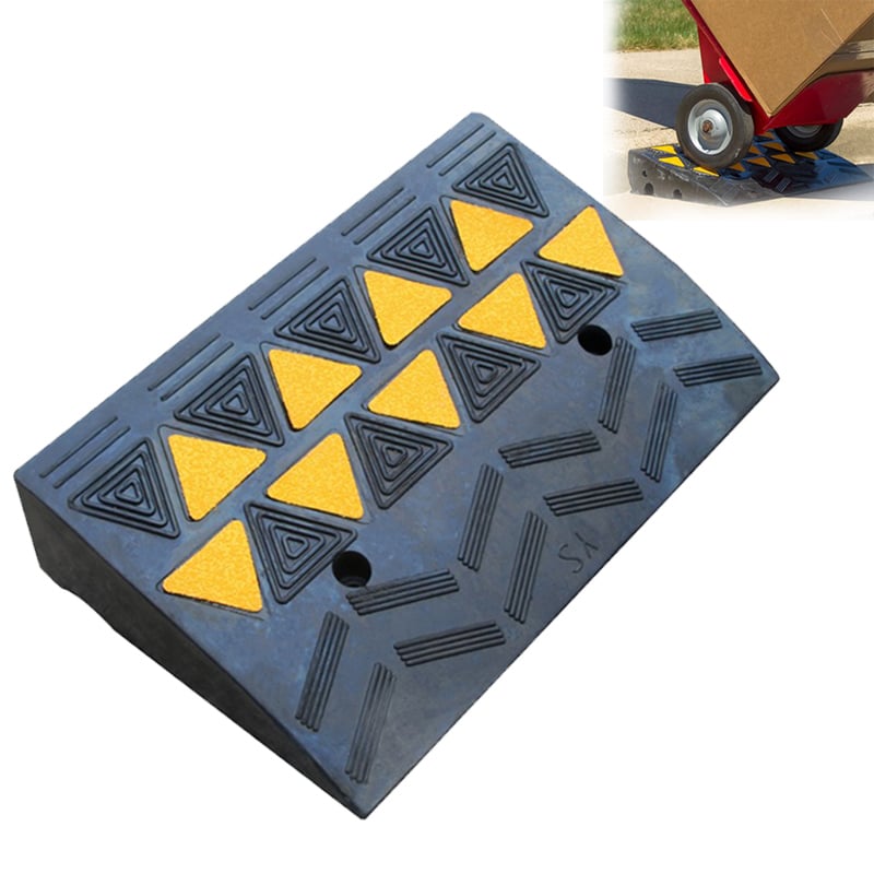 Heavy-Duty Industrial Rubber Curb Ramp with High-Visibility Reflective Triangles-CRB01